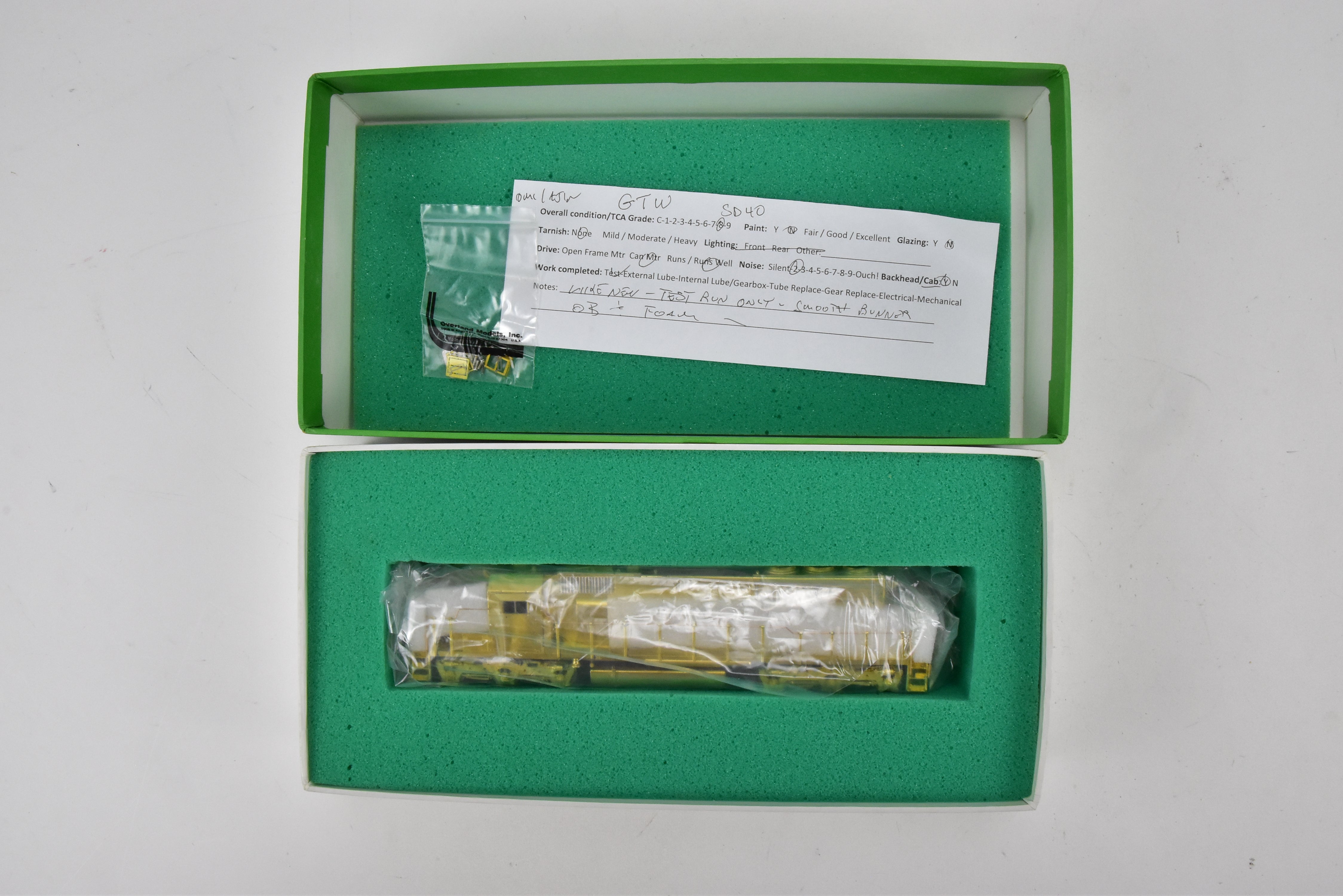 HO Scale Brass Model Train - Overland Models Inc. (OMI) Grand Trunk Western (GTW) EMD SD40 Locomotives Nos. 590 - 5911 without Dynamic Brakes