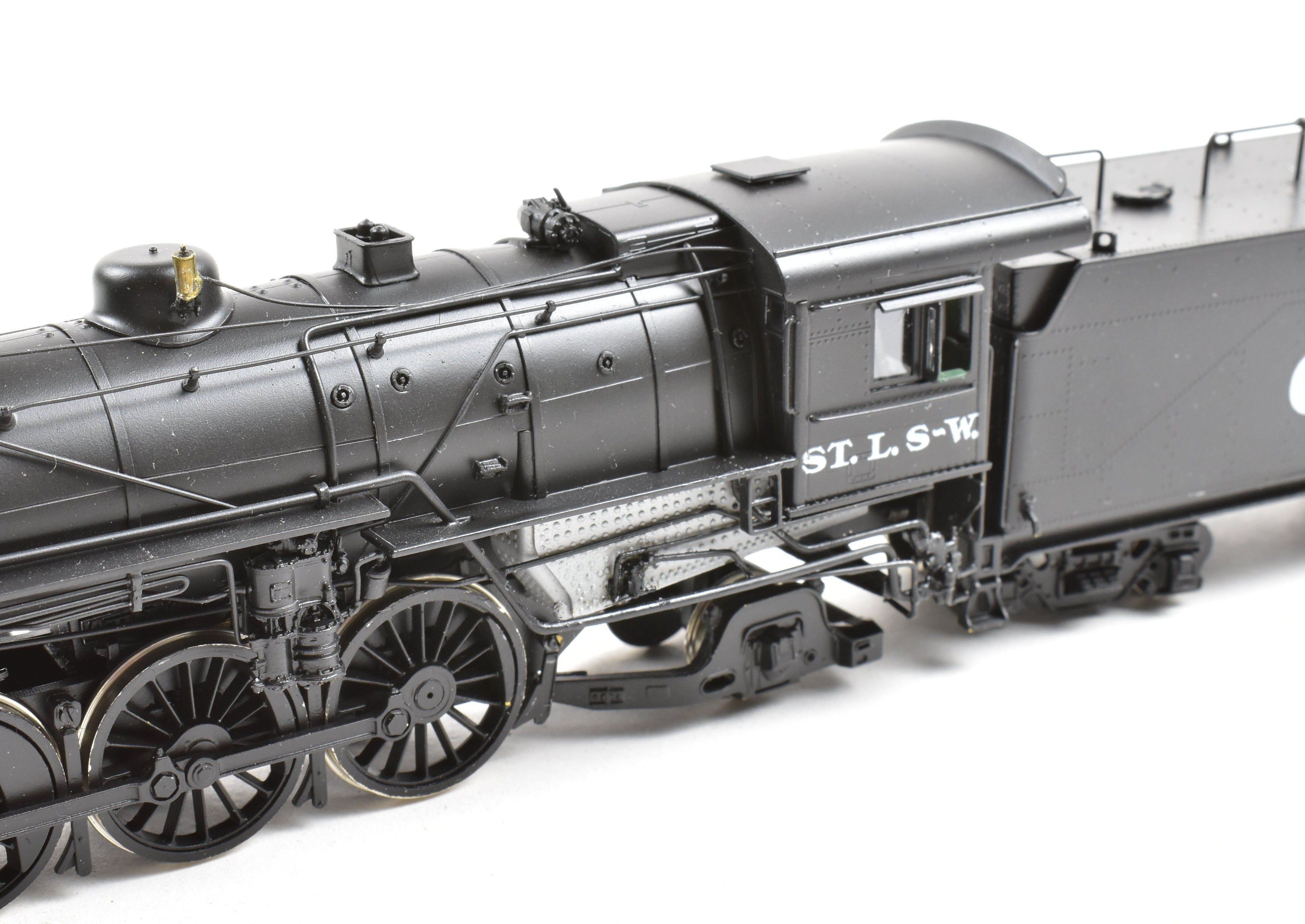 HO Scale Brass Model Steam Locomotive - Overland Models, Inc. OMI SSW - Cotton Belt LO 4-8-2 Mountain Professionally Painted