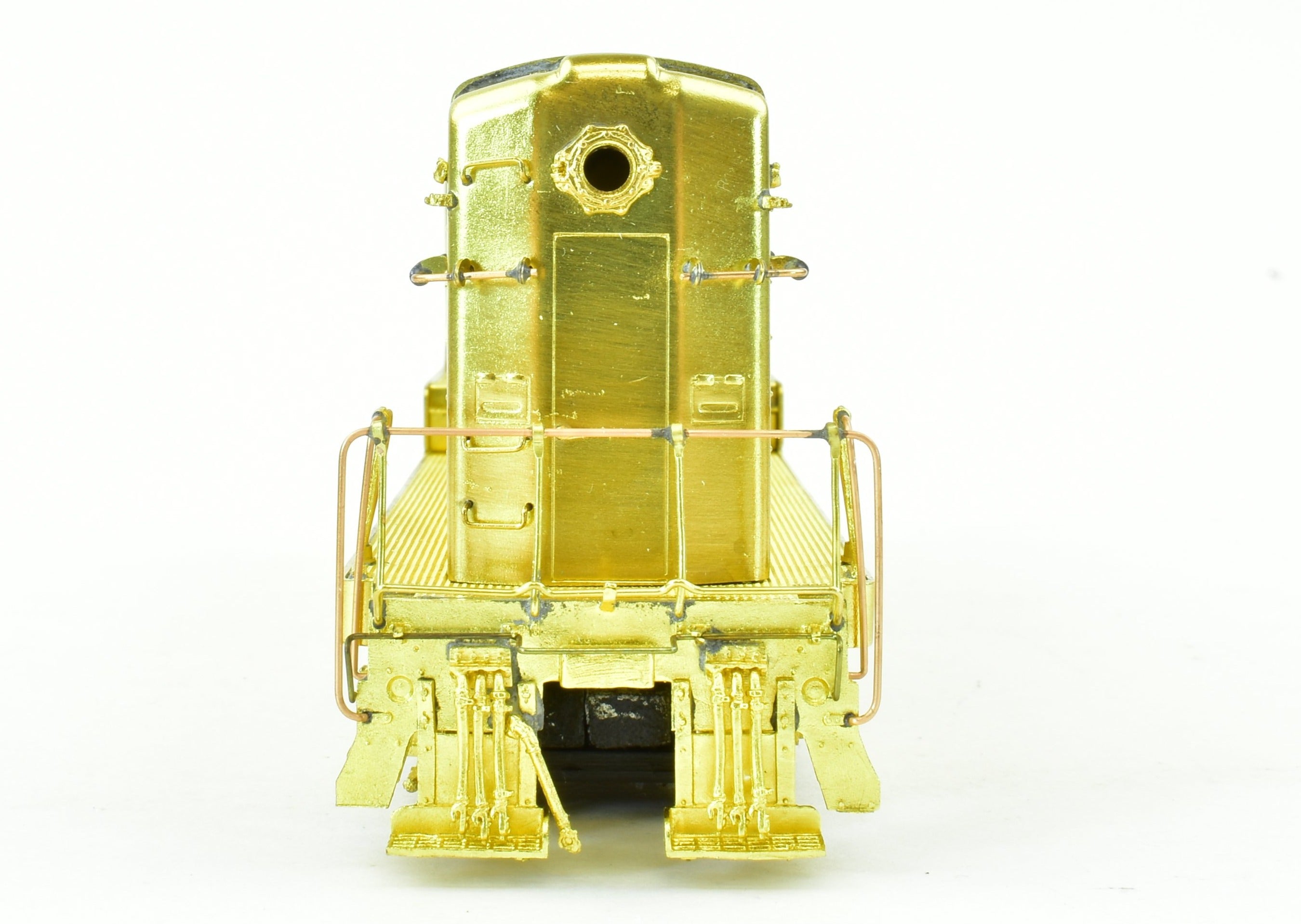 HO Scale Brass Model Train - Overland Models Inc. ATSF/NYC - Santa Fe/New York Central Fairbanks Morse FM H - 12 - 44 Locomotive with Cab Overhang