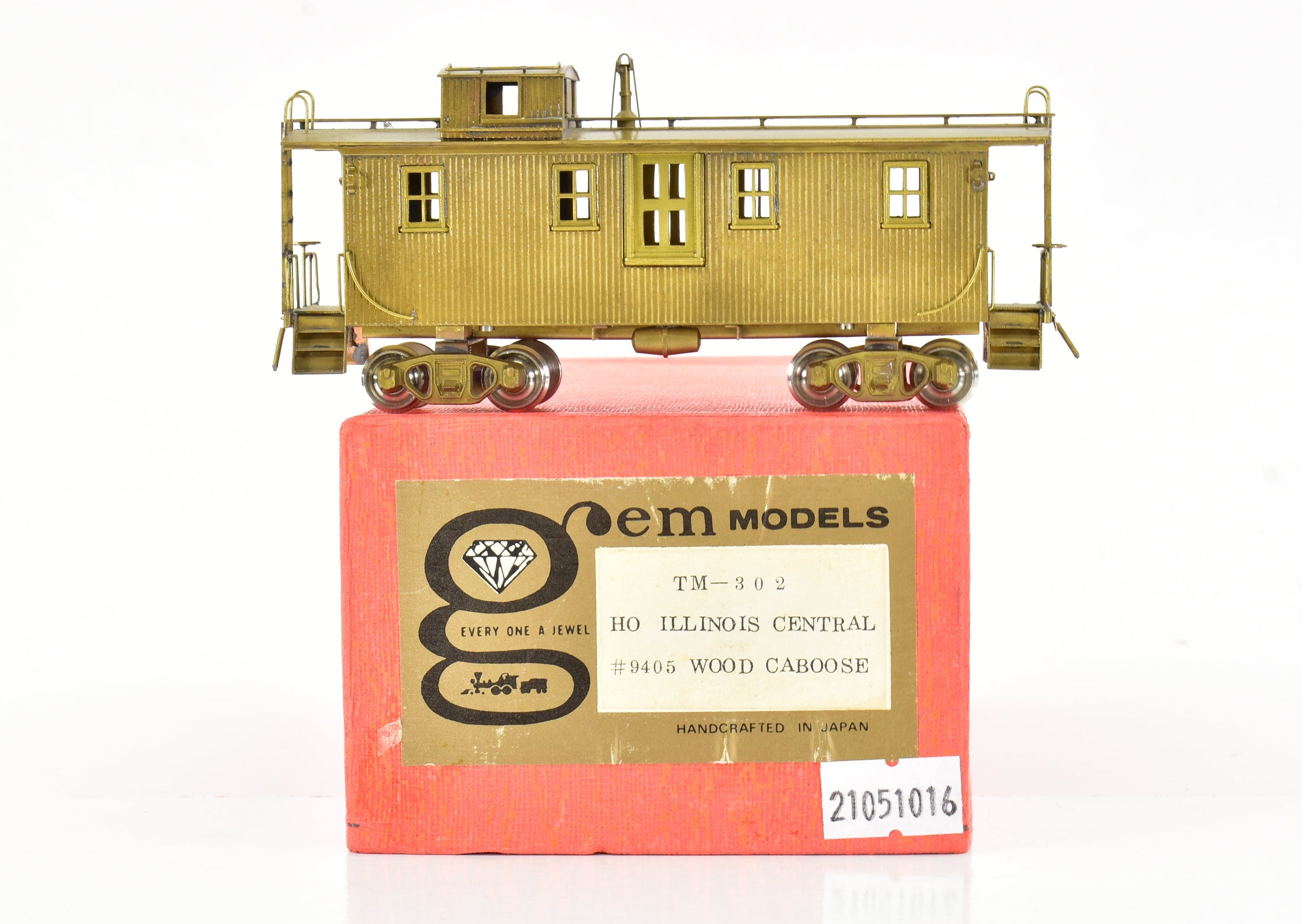 HO Scale Brass Gem Illinois Central #9405 Wood Side Door Caboose Model