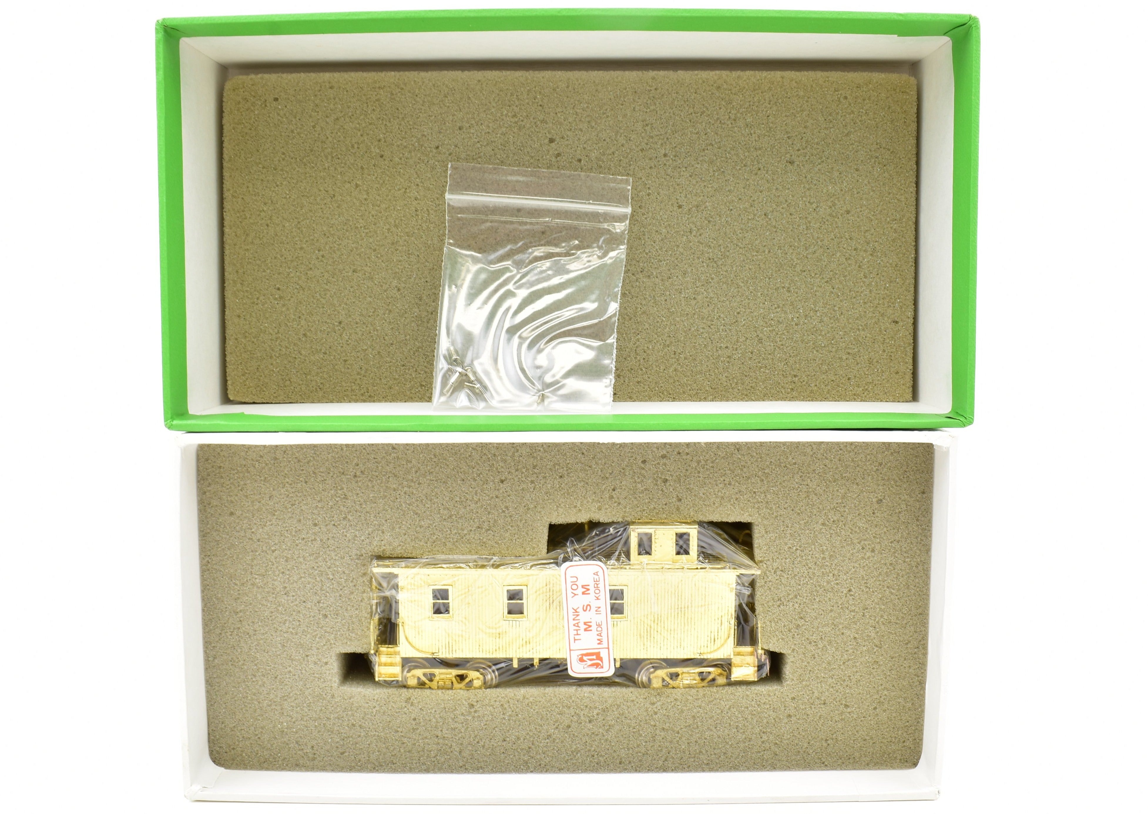 HO Scale Brass FW&D - Ft. Worth & Denver CB&Q Wood Caboose by OMI, Factory New