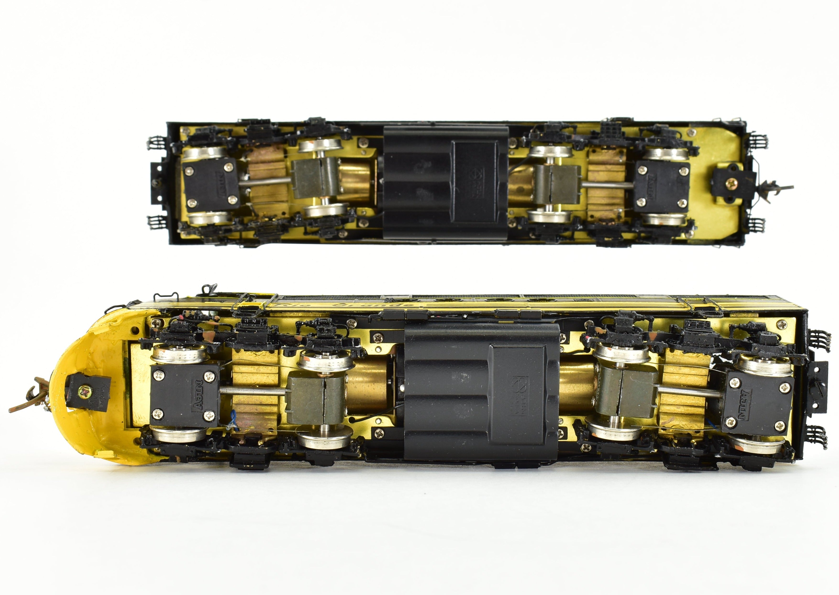 HO Scale Brass Model Train Set by Overland Models Inc. (OMI) - Custom Painted Denver & Rio Grande Western (D&RGW) EMD FT - A and FT - B Locomotive Set