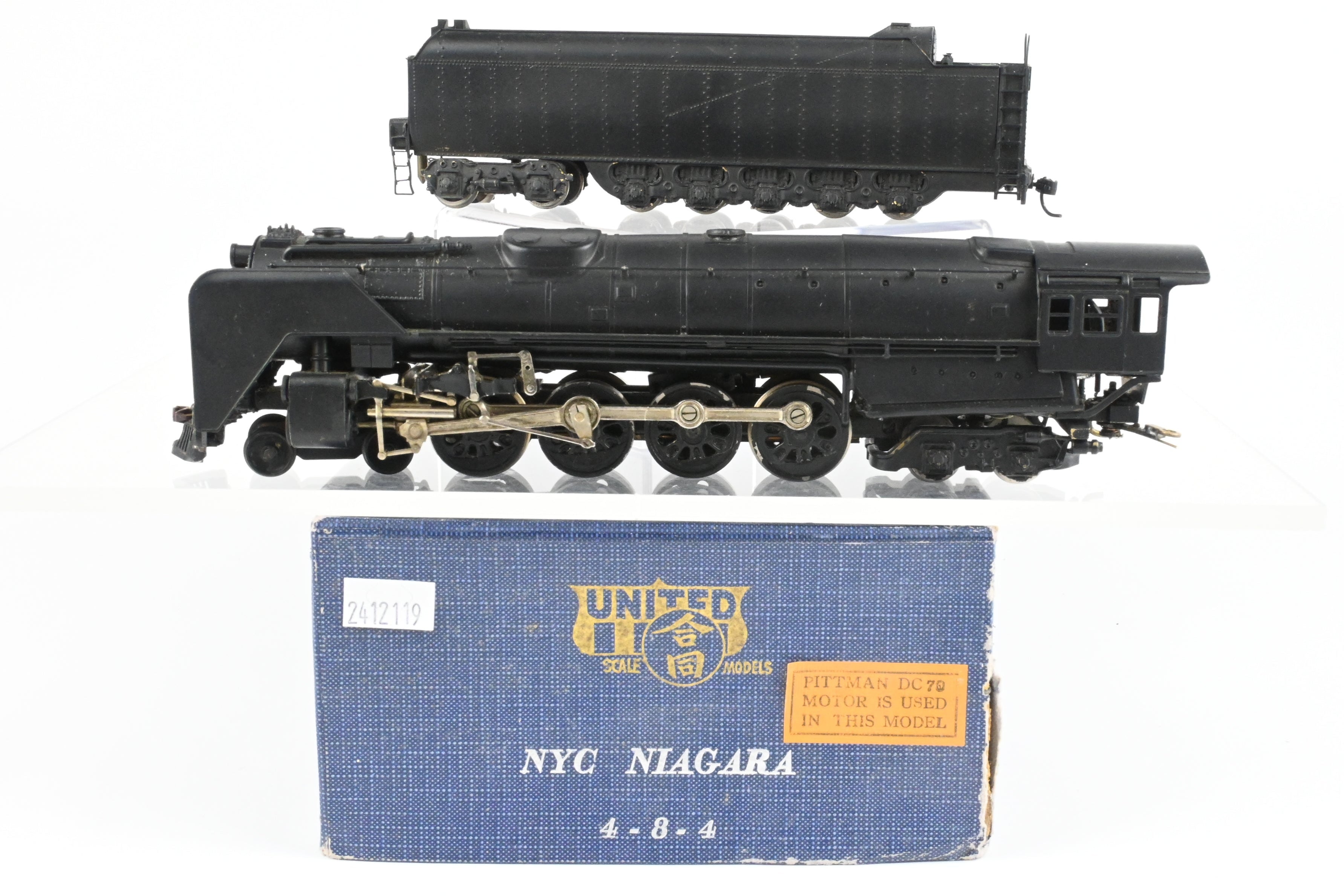 HO Scale Brass Pacific Fast Mail Model - United NYC - New York Central S-1b 4-8-4 Niagara Locomotive with Custom Painting and No Lettering