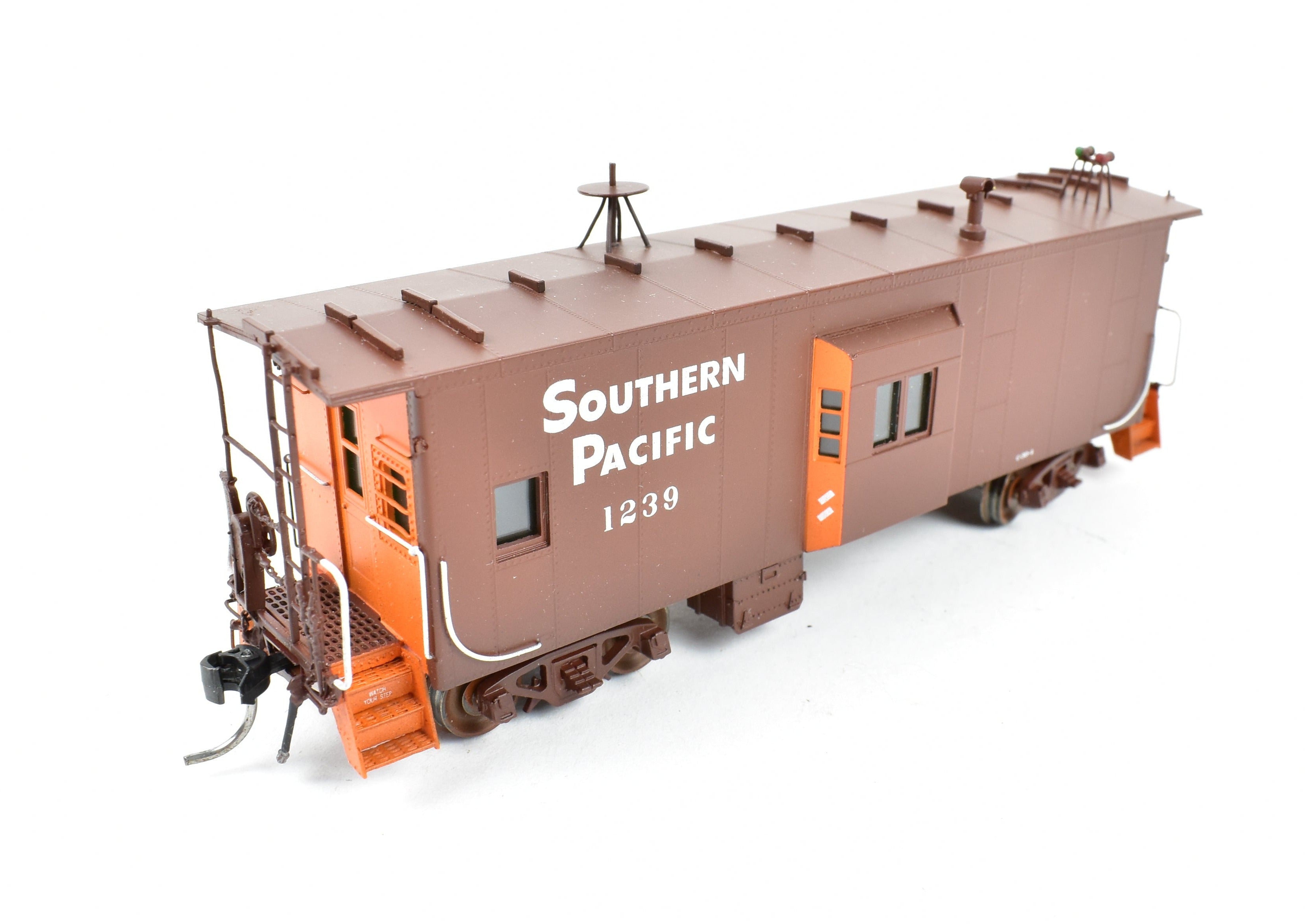 2002 HO Scale Brass Southern Pacific C-30-4 Caboose FP No. 1239 by Challenger Imports