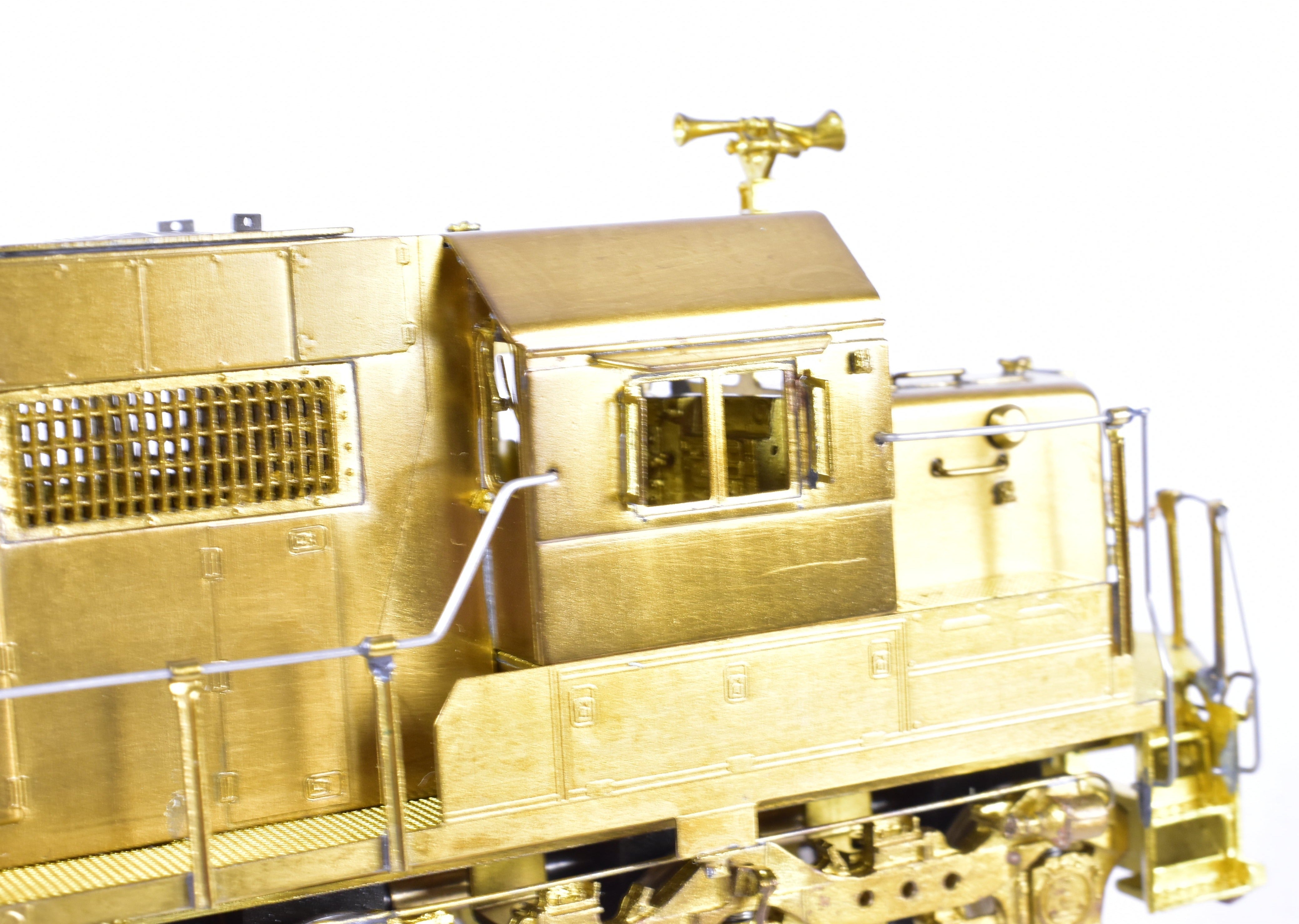 HO Scale Brass Model Train - OMI Overland Models Inc. D&RGW - Denver & Rio Grande Western EMD SD - 50 Locomotive for Model Railway Enthusiasts