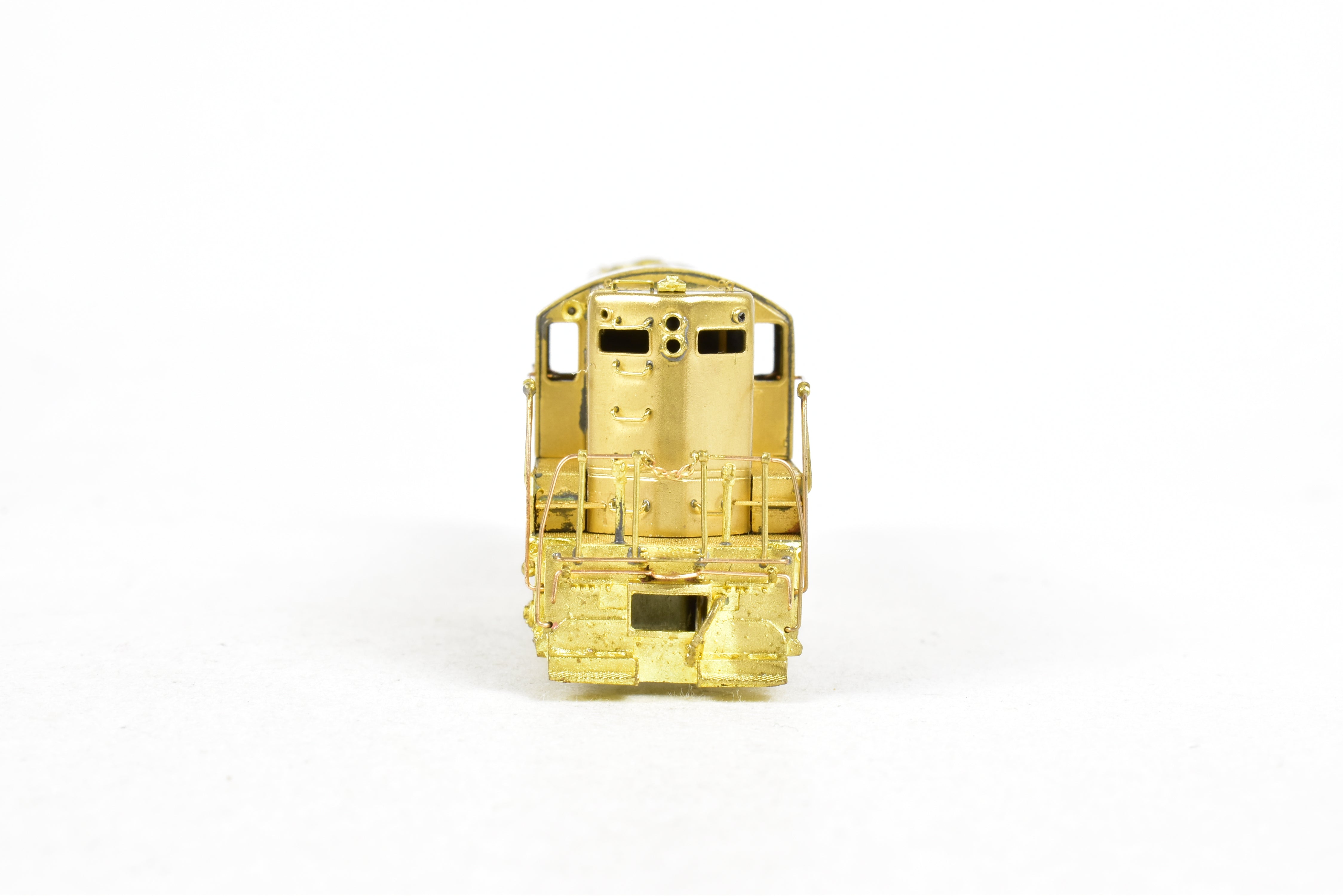 N Scale Brass Hallmark Model EMD GP - 9 Standard Version Train Model with Detachable Dynamic Brakes for Various Road Layouts