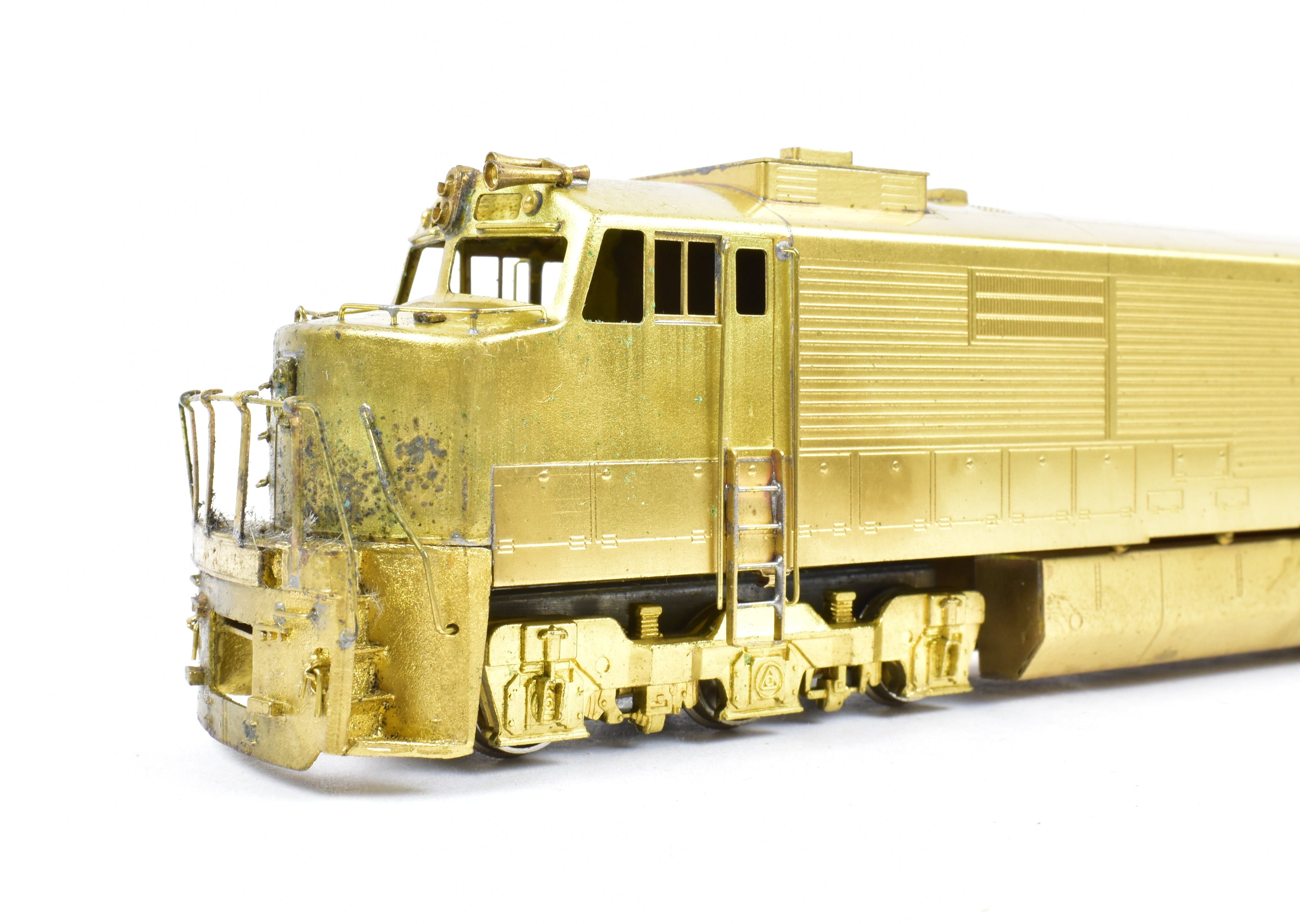 High - Quality HO Scale Brass Hallmark Models ATSF - Santa Fe GE U30CG Cowl - Style Passenger Diesel Locomotive with New NWSL Gears