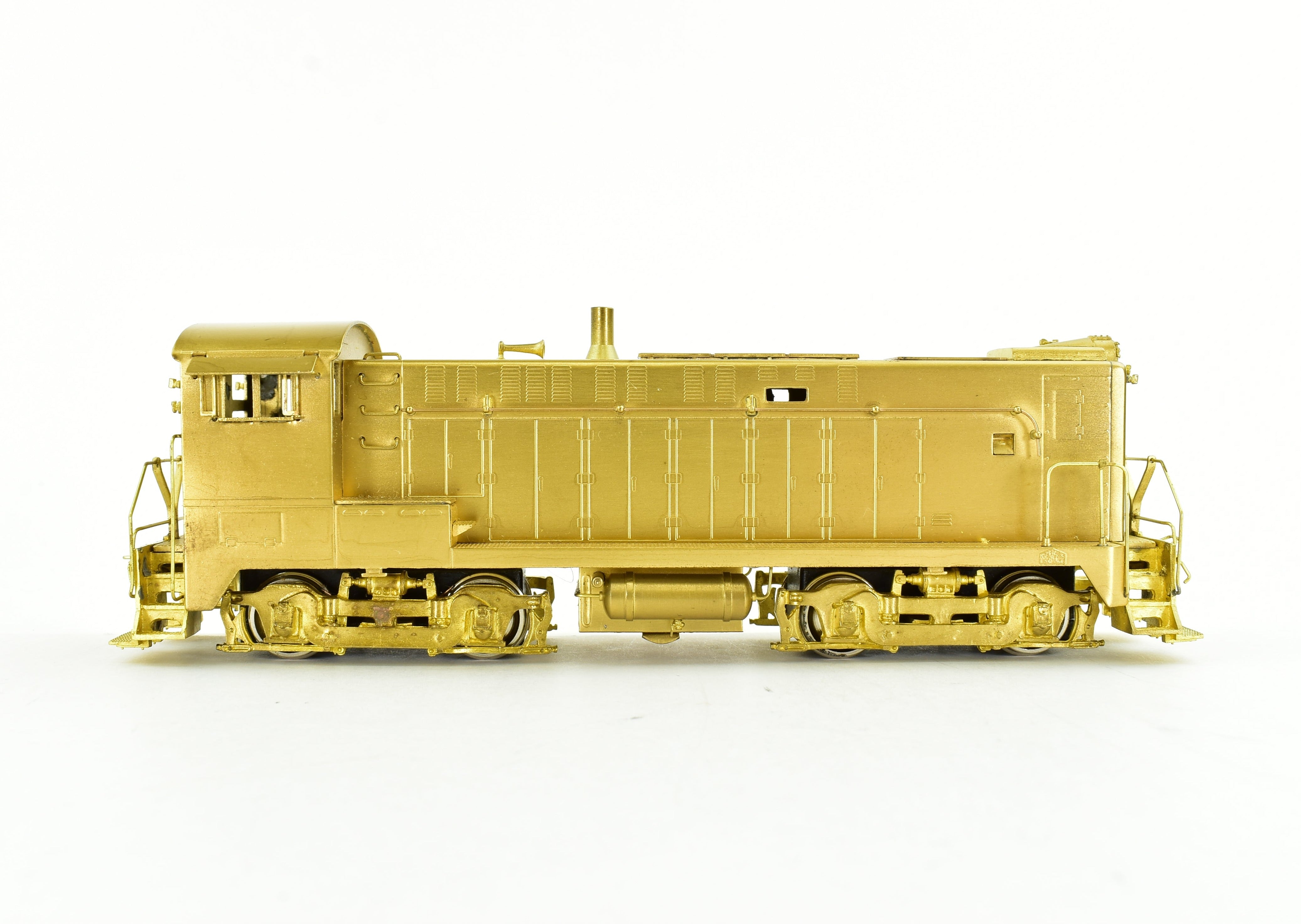 HO Scale Brass Hallmark Models Baldwin DS - 4 - 4 - 10 Diesel Switcher for Various Roadways