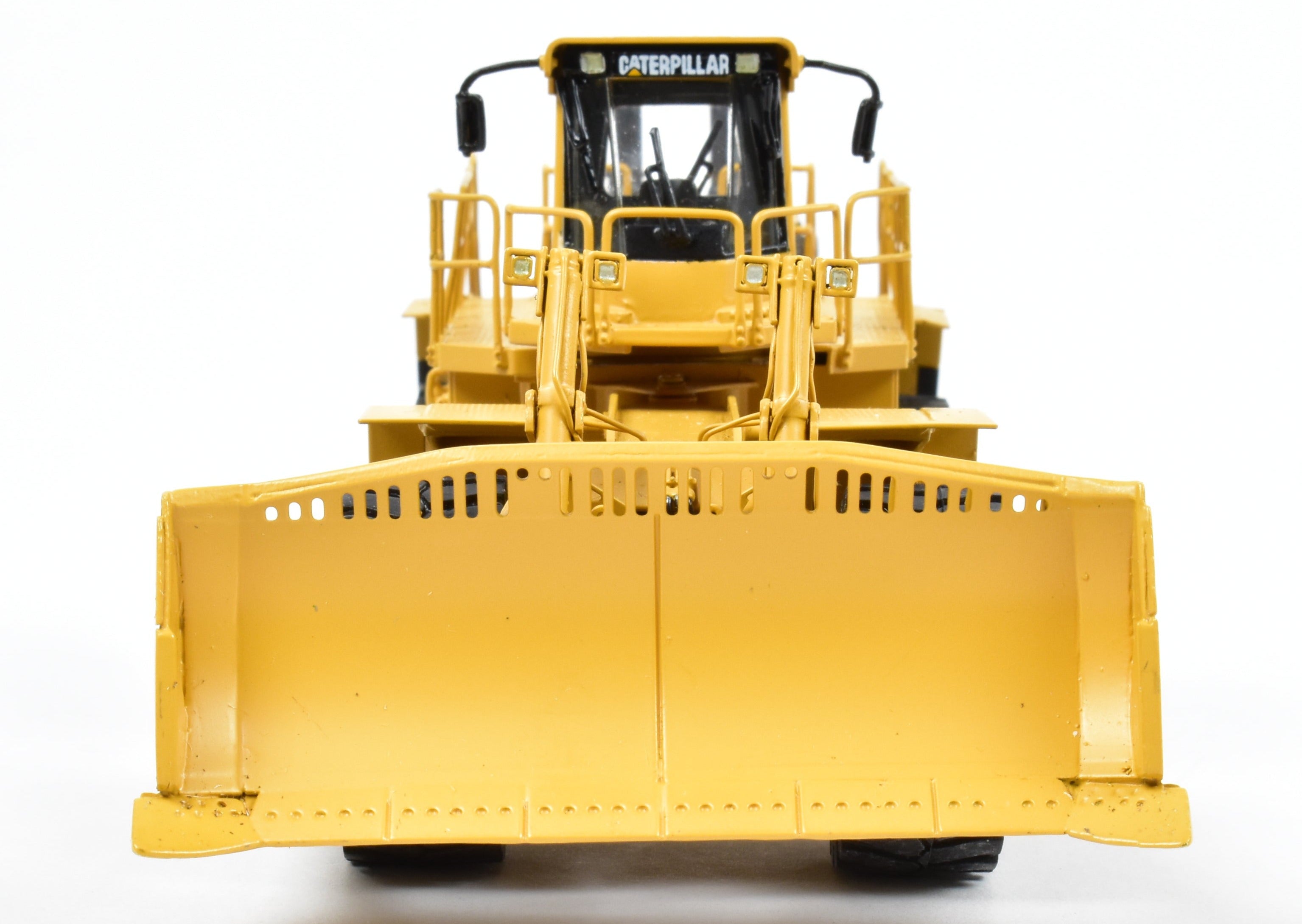 High - Quality HO Scale Brass Construction Model - Caterpillar 854G Wheel Dozer with Factory - Painted Finish, Imported from Korea
