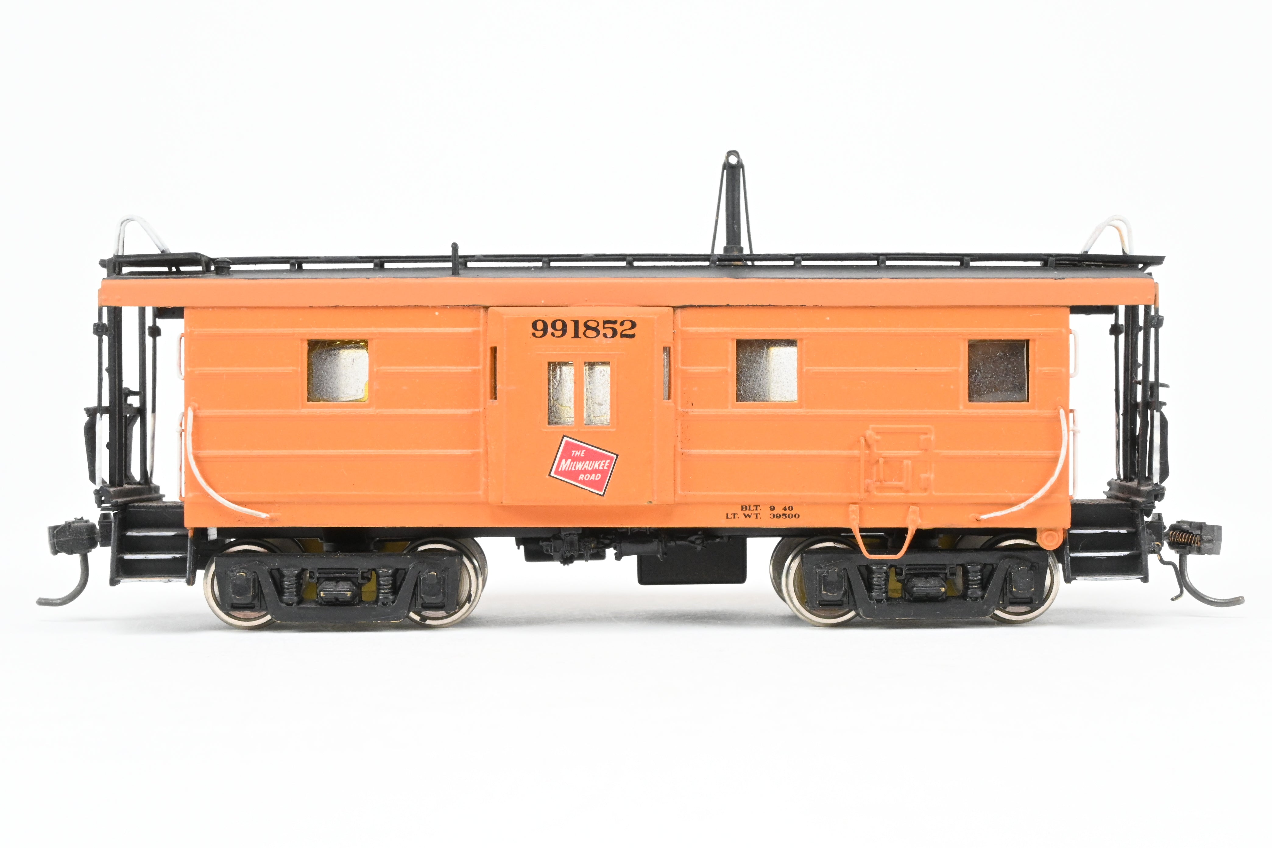 HO Brass OMI MILW Milwaukee Road Bay Window Caboose CP No. 991852, 1984 Run