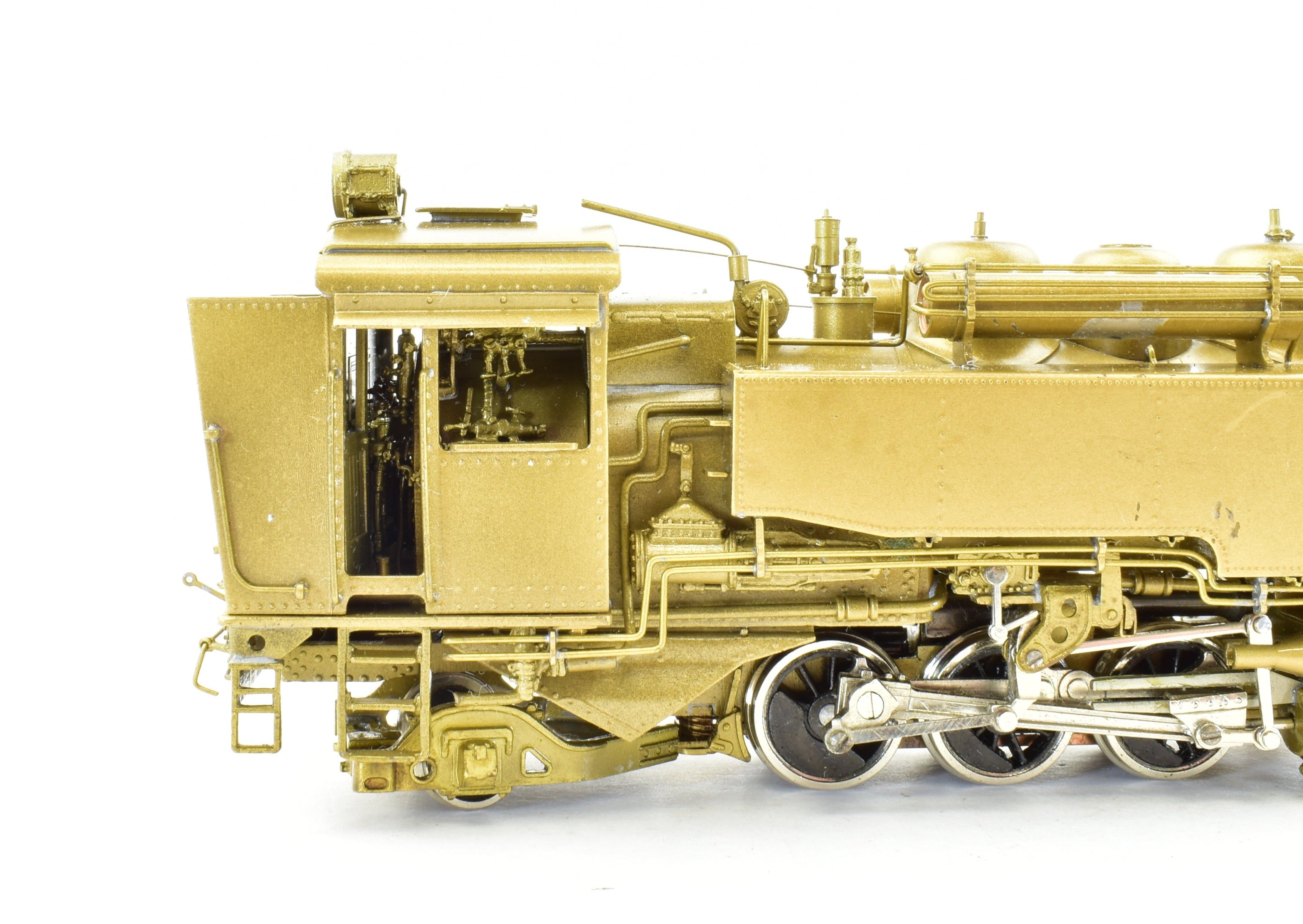 HOn3 Scale Brass Pacific Fast Mail (PFM) Model Train - United Uintah Railway 2-6-6-2T Configuration with High - Quality New Gears