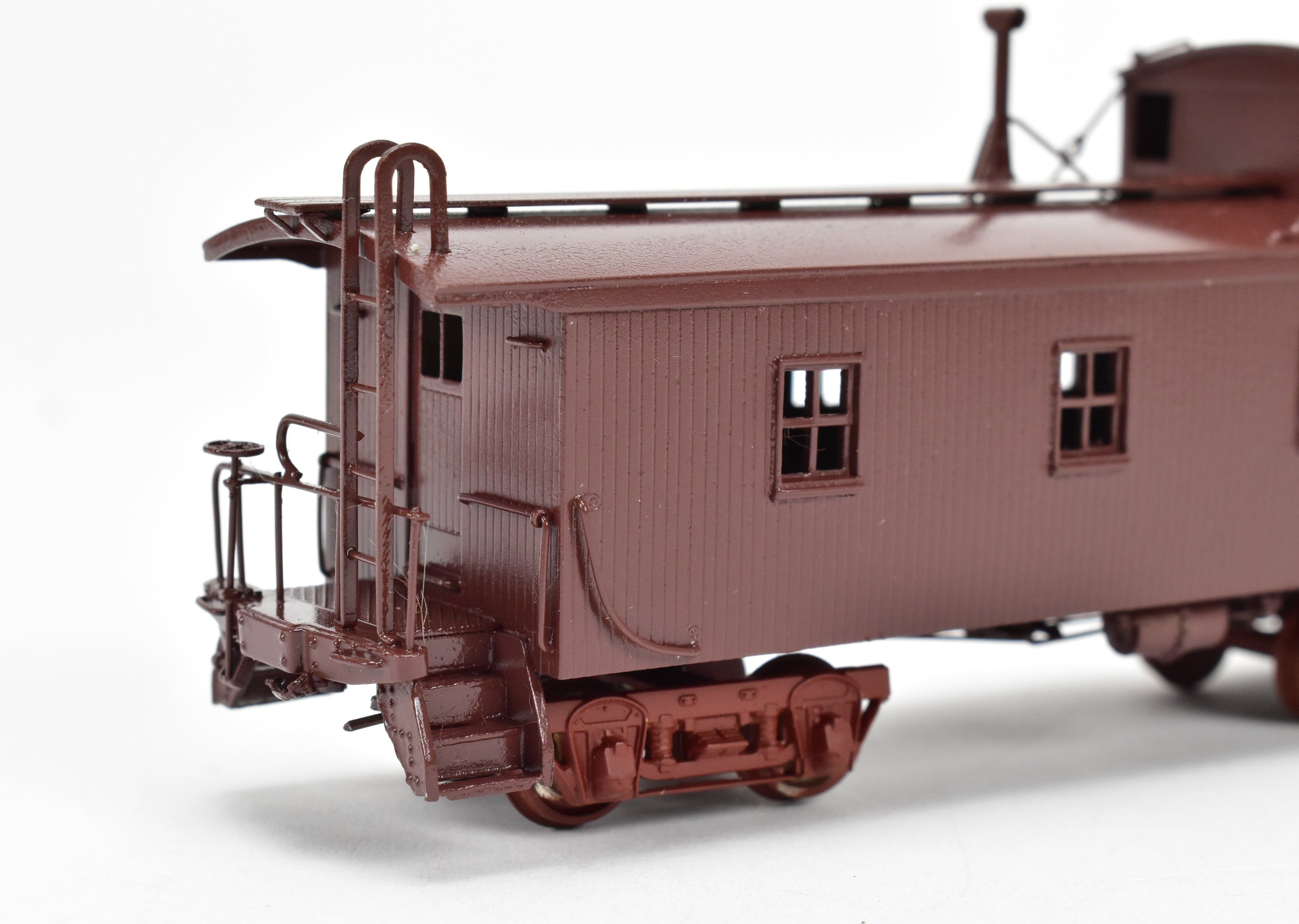 HO Scale Brass Model of Oriental Limited CB&Q - Burlington Route NE-9 Wood Caboose with No Lettering on Car Body