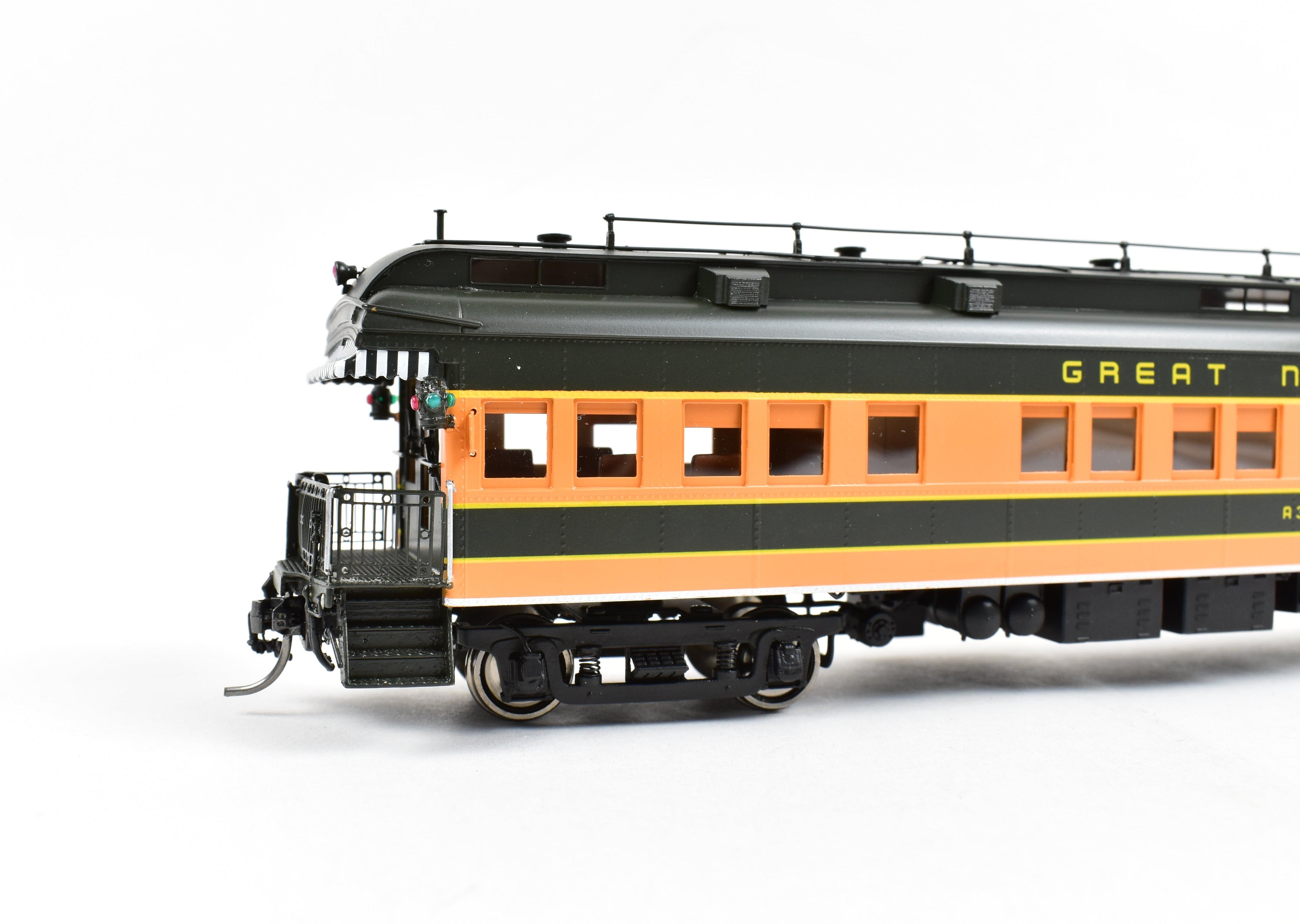 High - Quality HO Scale New Brass Model Train of North Bank Line and Great Northern 2nd A3 Business Car in Empire Builder Design