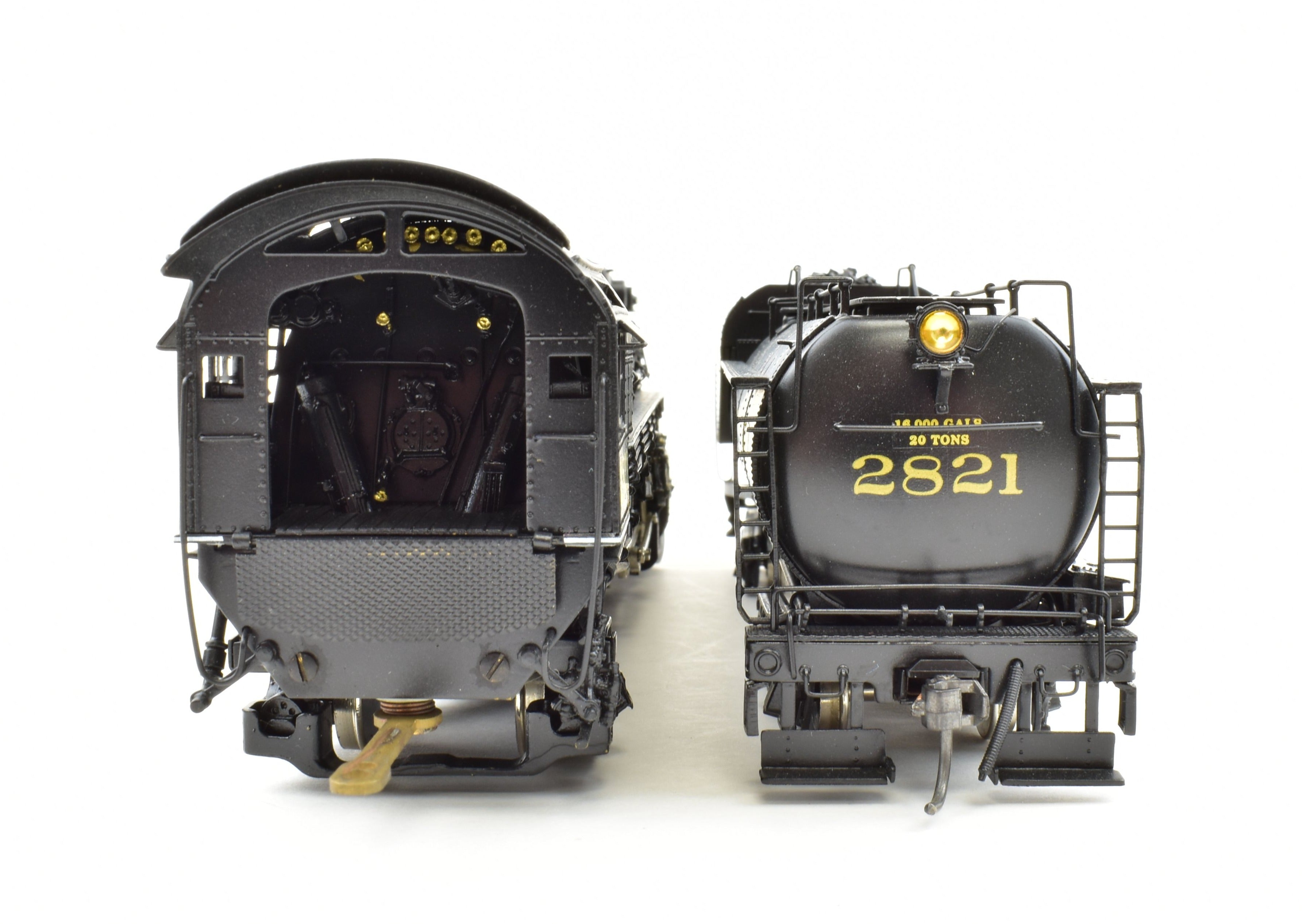 Highly Detailed HO Scale Brass Pacific Fast Mail Model - United C&O Chesapeake & Ohio 2-8-2 K-3 Mikado Crown Model with Pro-Paint #2821 from 1978