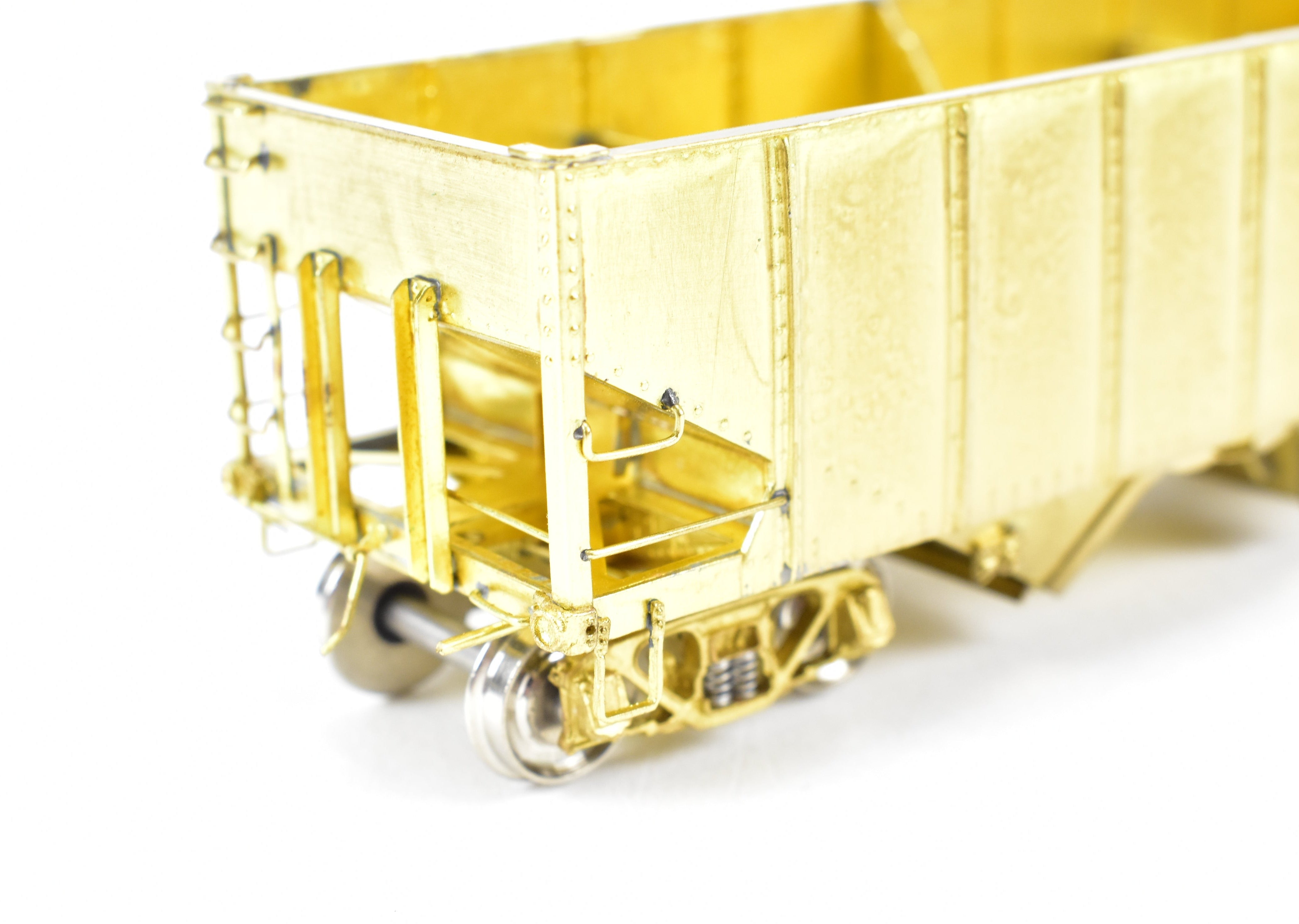 HO Brass OMI - Overland Models' Modified USRA 2-Bay Hopper Cars