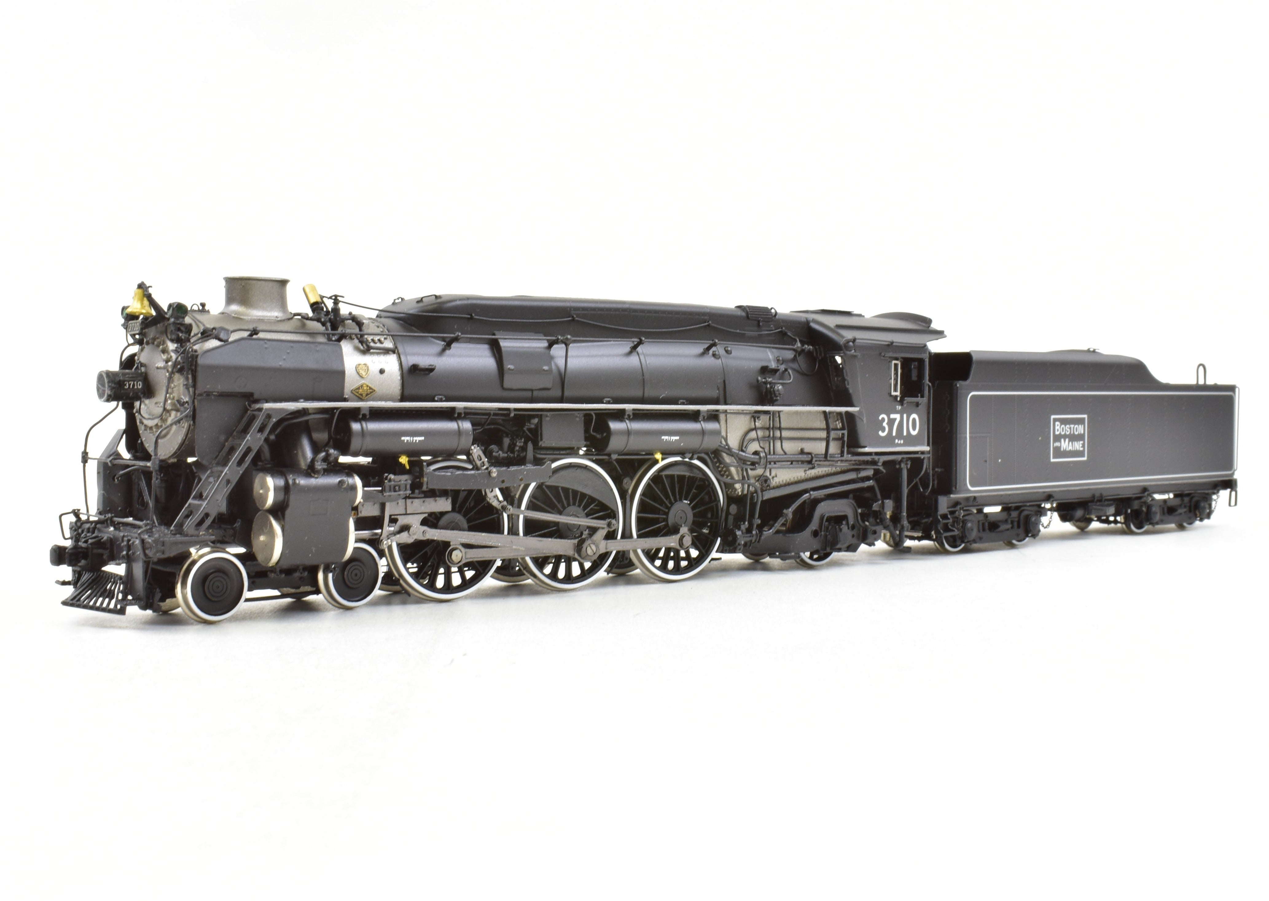 HO Brass DVP Boston & Maine P-4a 4-6-2 Pacific FP #3710 with Skyline Casting, 2010 Model