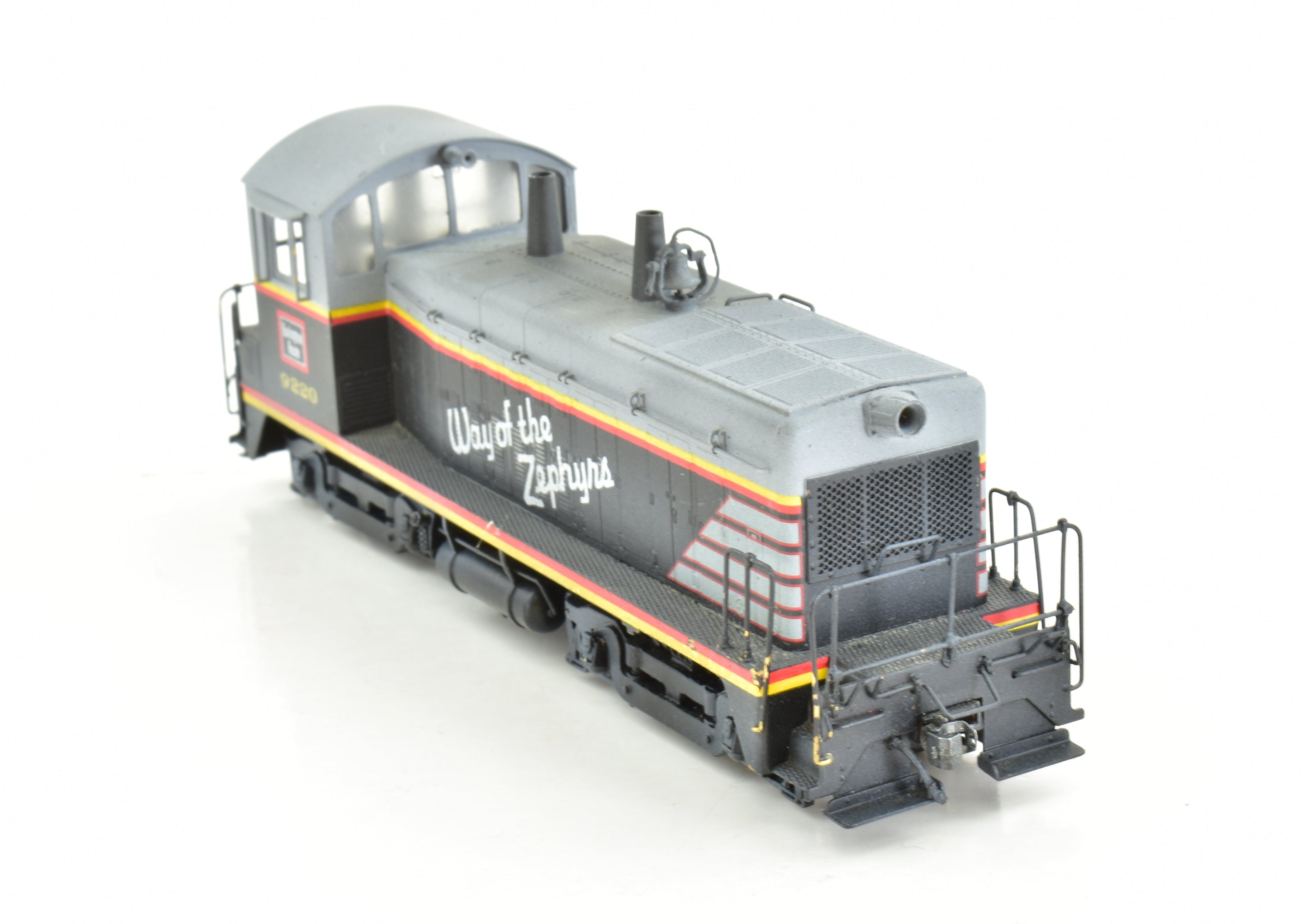 Custom-Painted HO Brass Oriental Limited CB&Q Burlington Route EMD NW-2 1000HP PH II Switcher