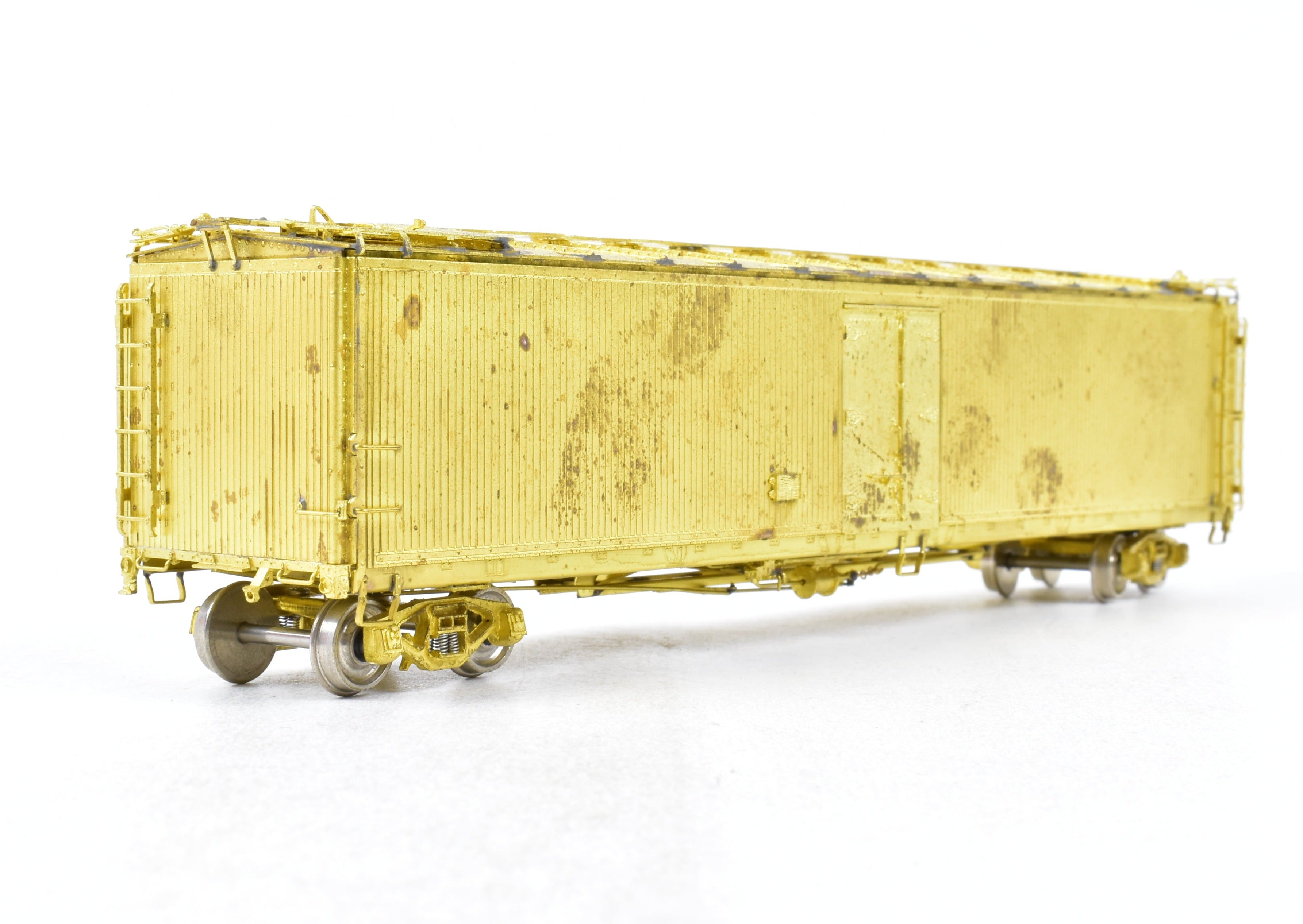HO Scale Brass Model Railroad Refrigerator Car by OMI - Overland Models, Inc., Representing ATSF - Santa Fe SFRD Rr - 10 Class 50' Ice Bunker Wood Design without Original Box