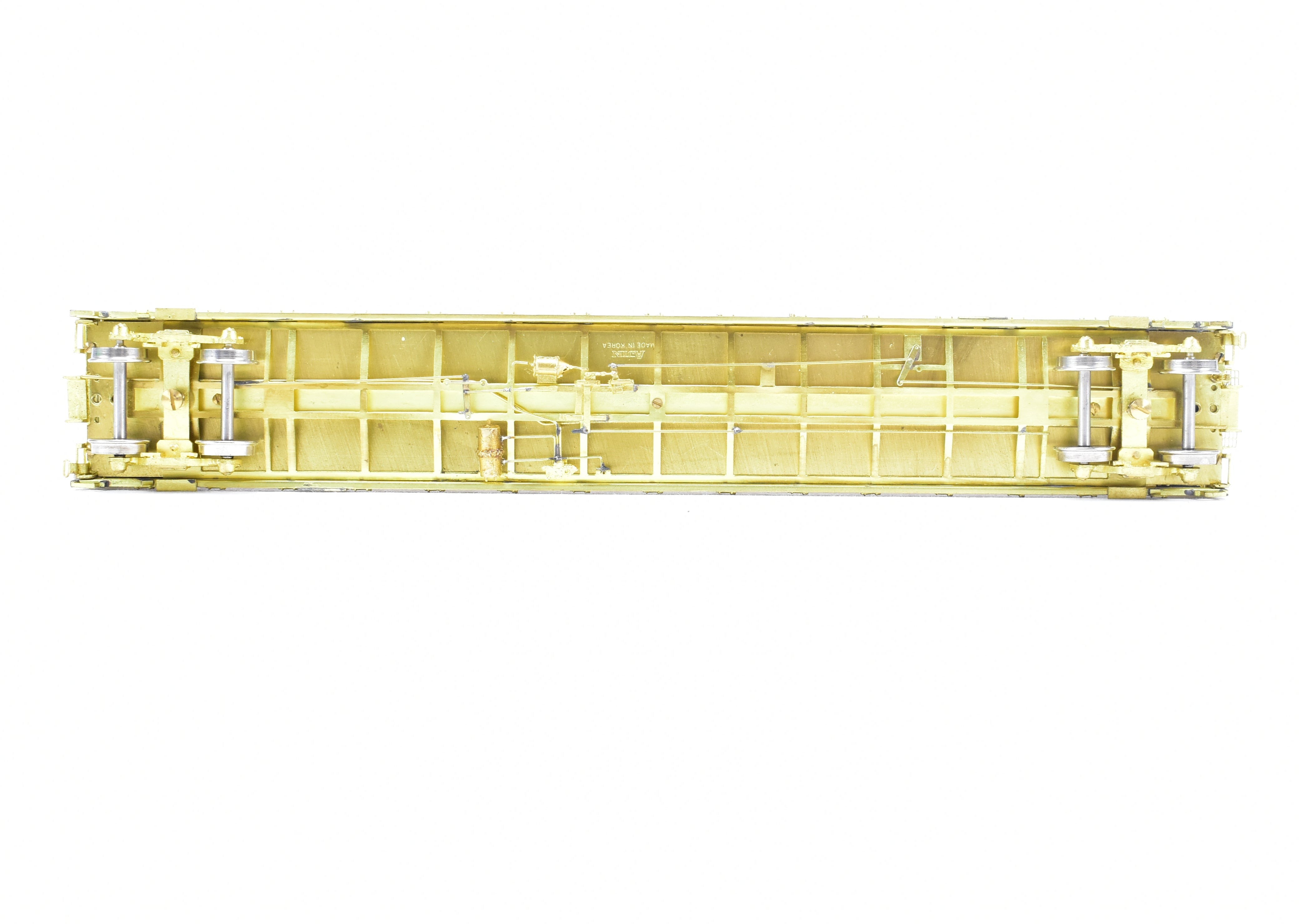 HO Scale Brass Thrall Center Beam 64-Foot Flat Car Model by Overland Models, Inc. for Various Roads