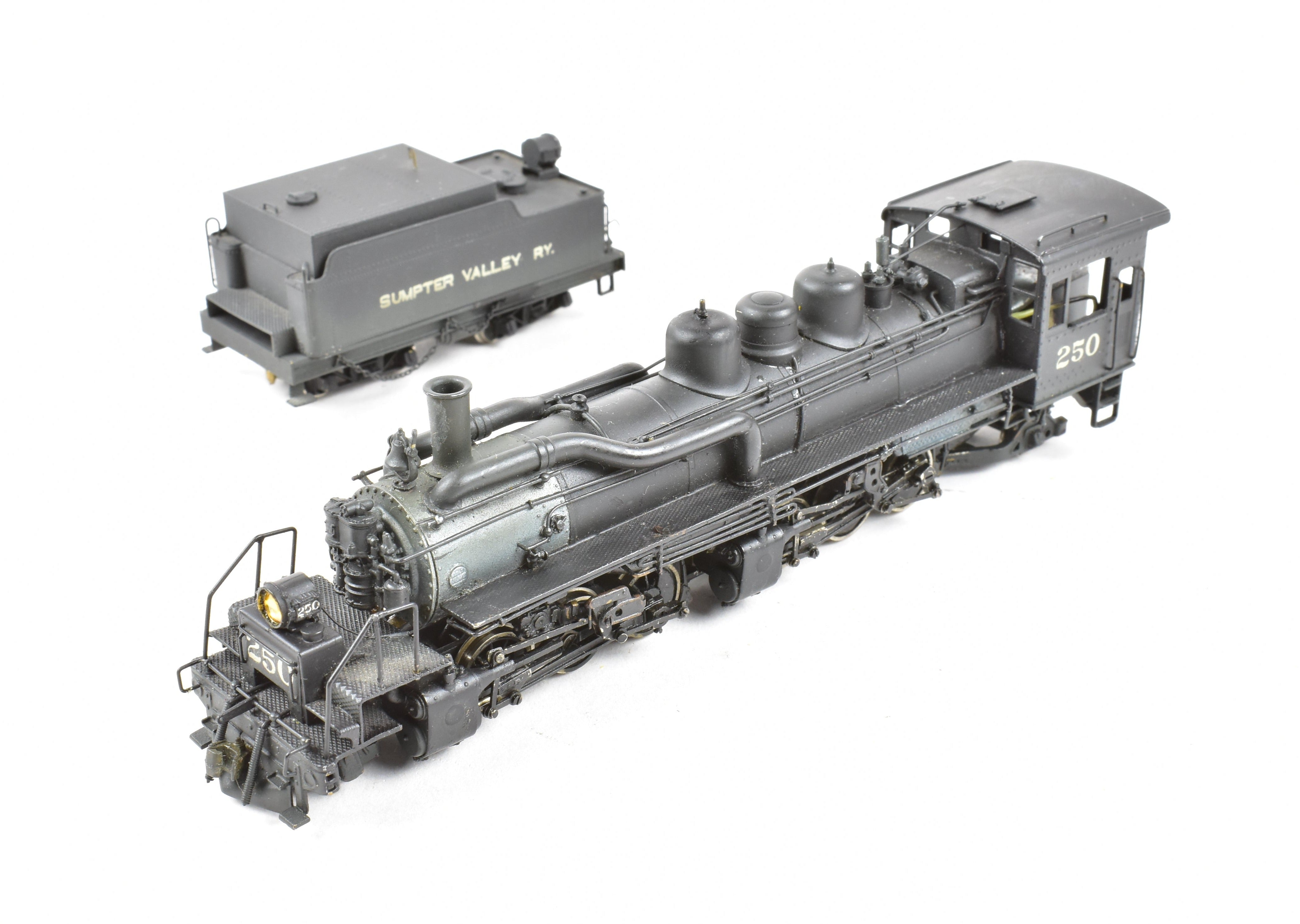 HOn3 Scale Brass Pacific Fast Mail (PFM) - United Sumpter Valley No 250 2-6-6-2 Mallet Steam Locomotive Model with Custom Painting
