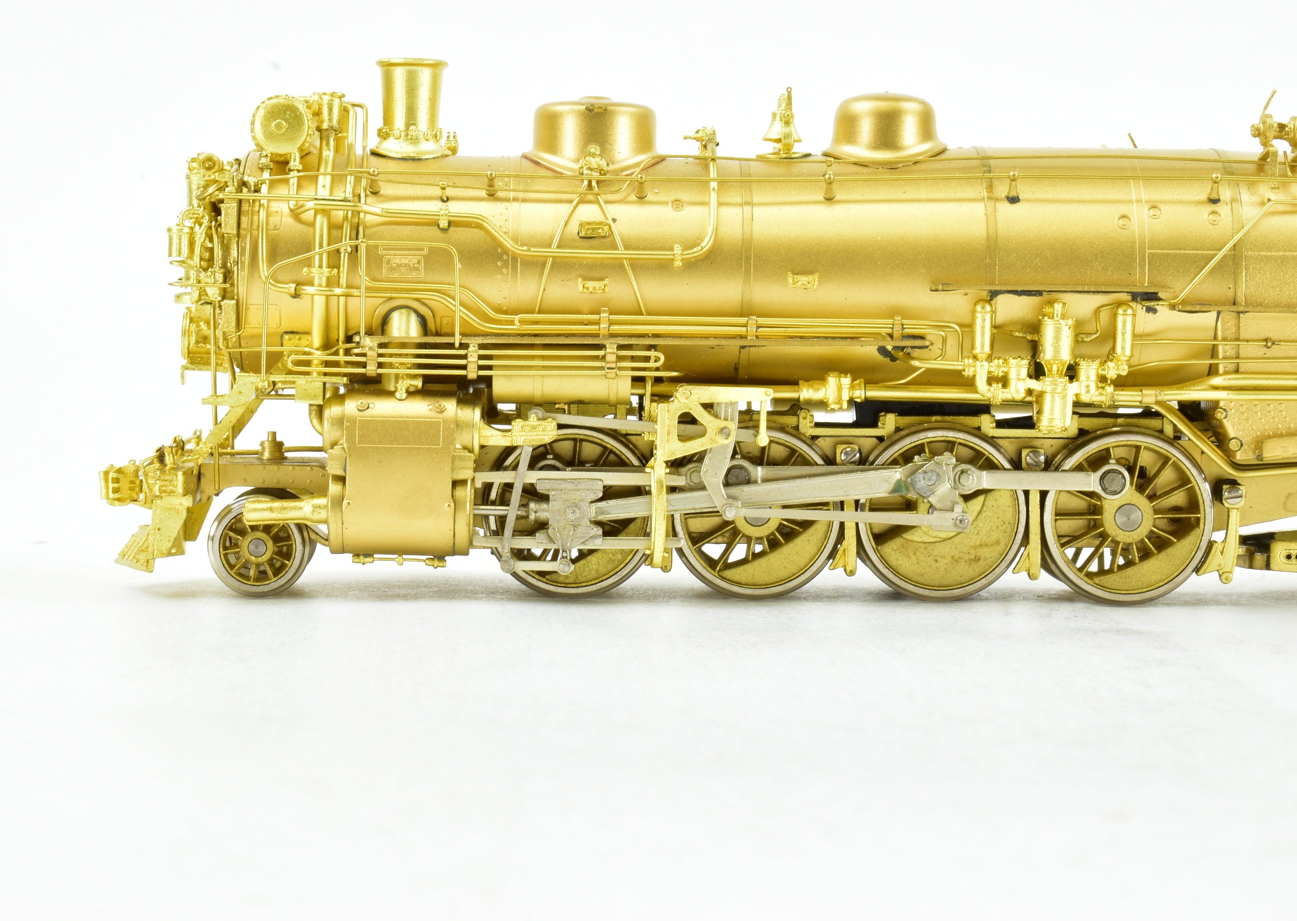 HO Scale Brass Model Train - Key Imports Classic Northern Pacific W - 5 1846 Class 2 - 8 - 2 Mikado Locomotive with Elesco Feedwater Heater
