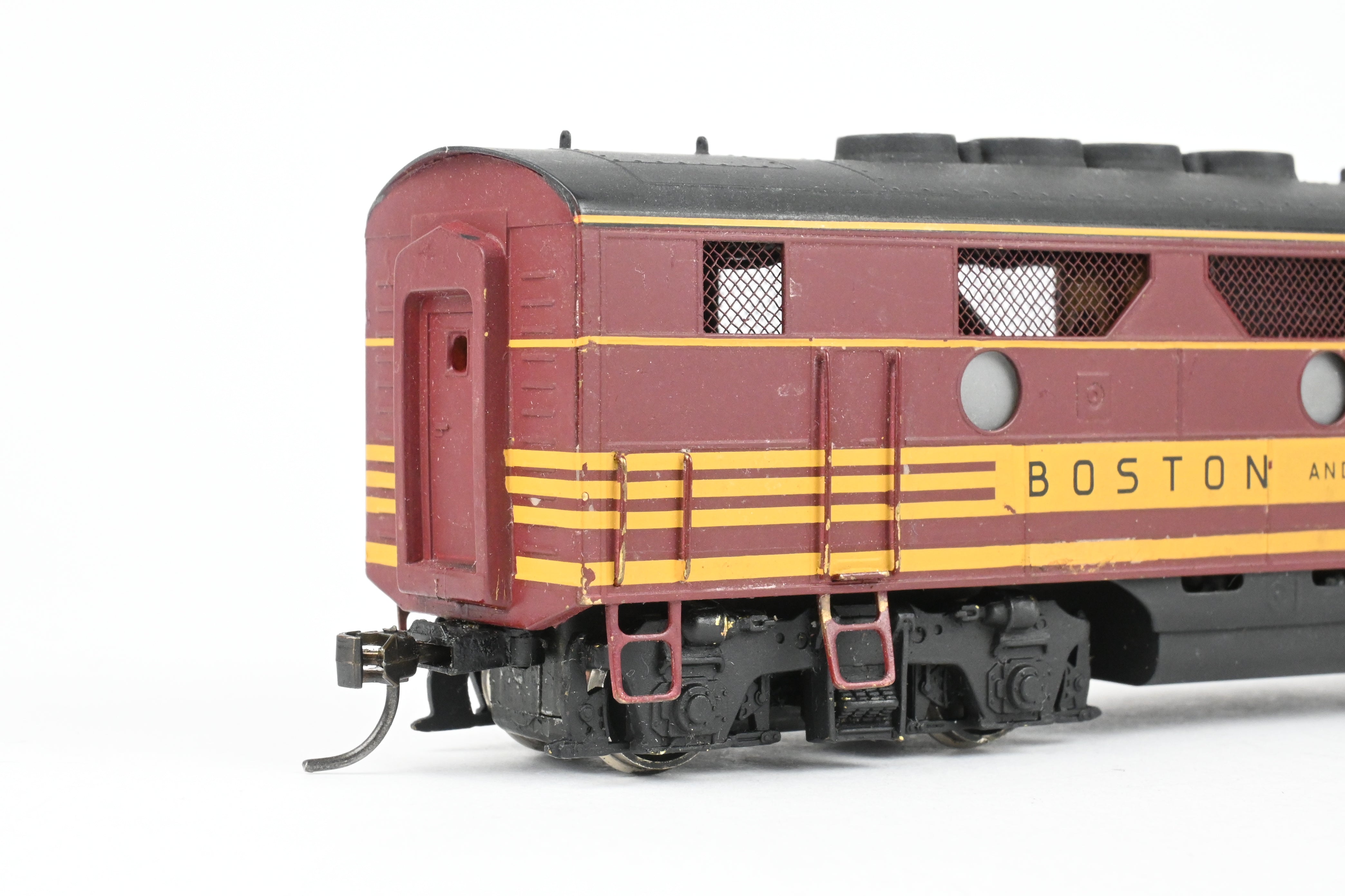 HO Scale Brass Hallmark B&M Boston & Maine EMD F3 A/B Set - Powered A, Unpowered B