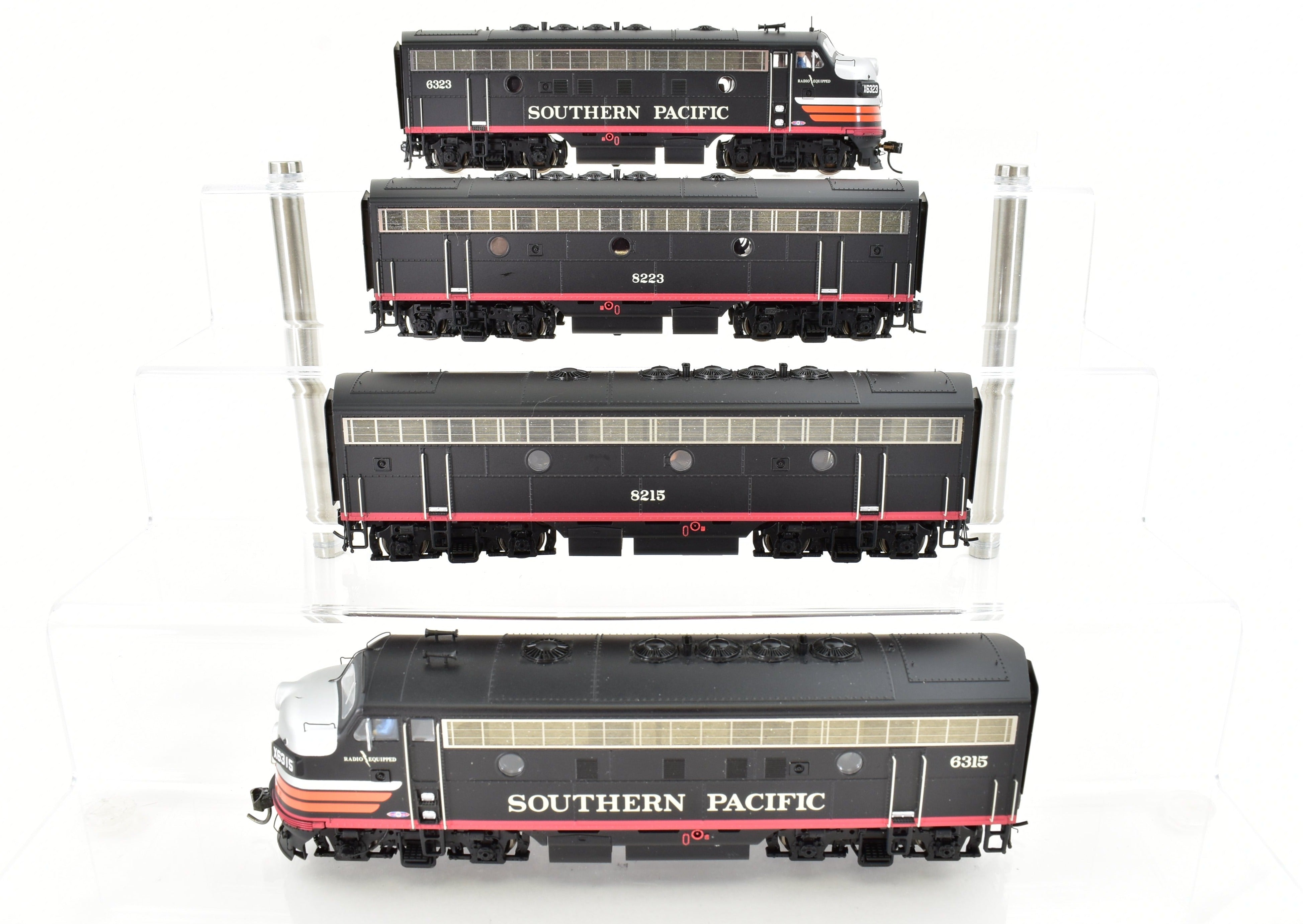 HO Life-Like Proto 2000 Southern Pacific 4-Unit EMD F7 Set with DCC & Sound