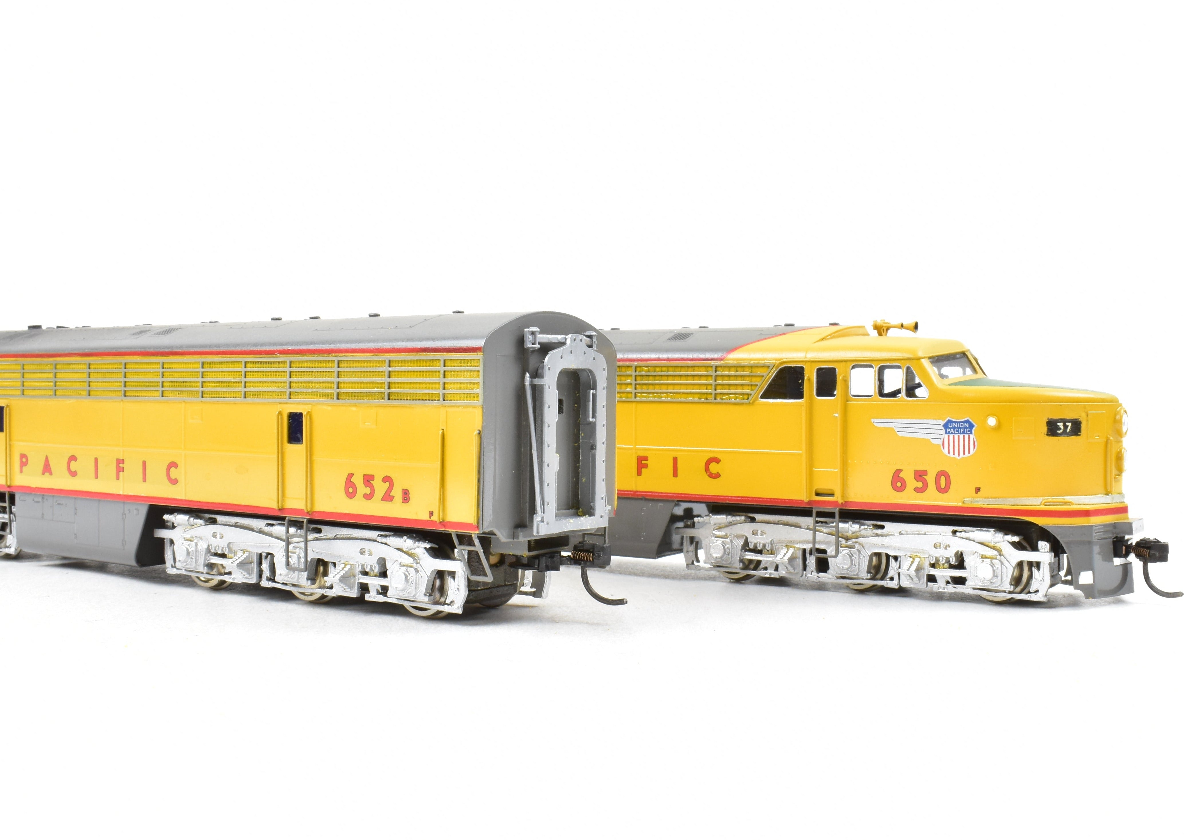 HO Scale Brass Alco Model Union Pacific (UP) FM Erie Built A/B Locomotive Pair - CP Series, Lightly Weathered Nos. 650 & 652B