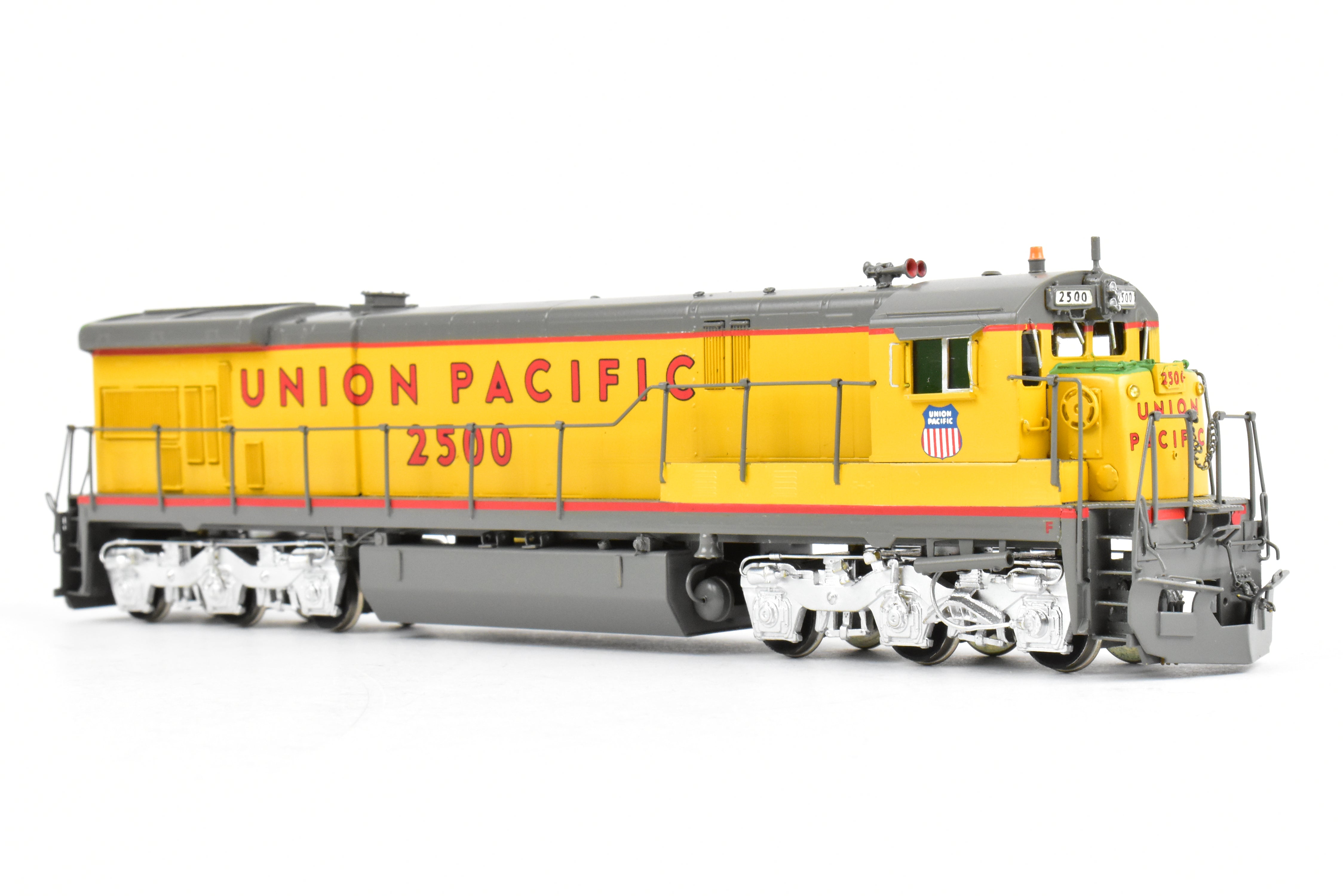HO Brass OMI Union Pacific GE C30 - 7 Double - Window Cab Custom Painted in Yellow/Gray #2500