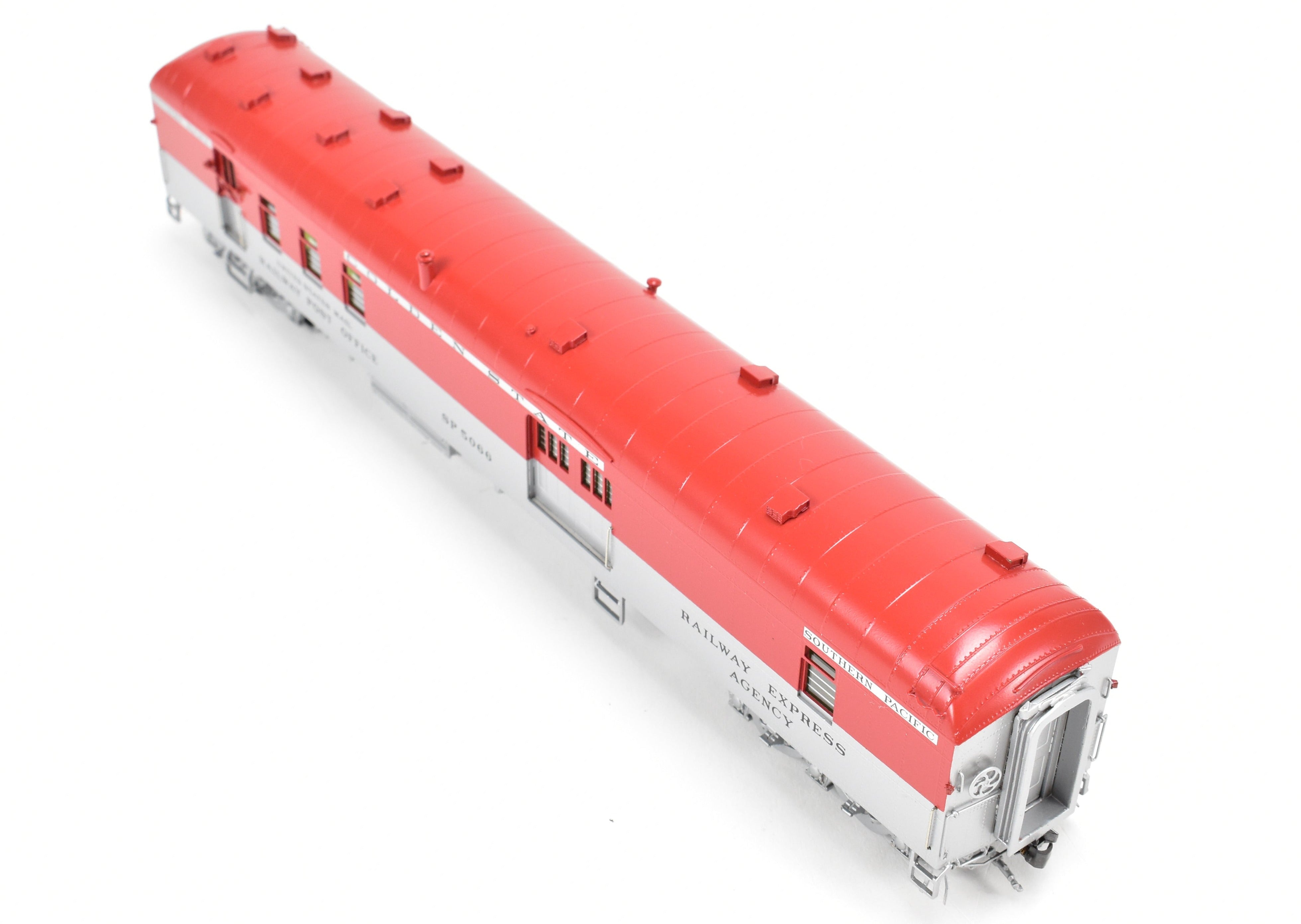 HO Scale Brass Challenger Imports CRI&P/SP 10-Car Passenger Train Set Factory Painted - Incomplete, Rock Island and Southern Pacific Golden State Edition