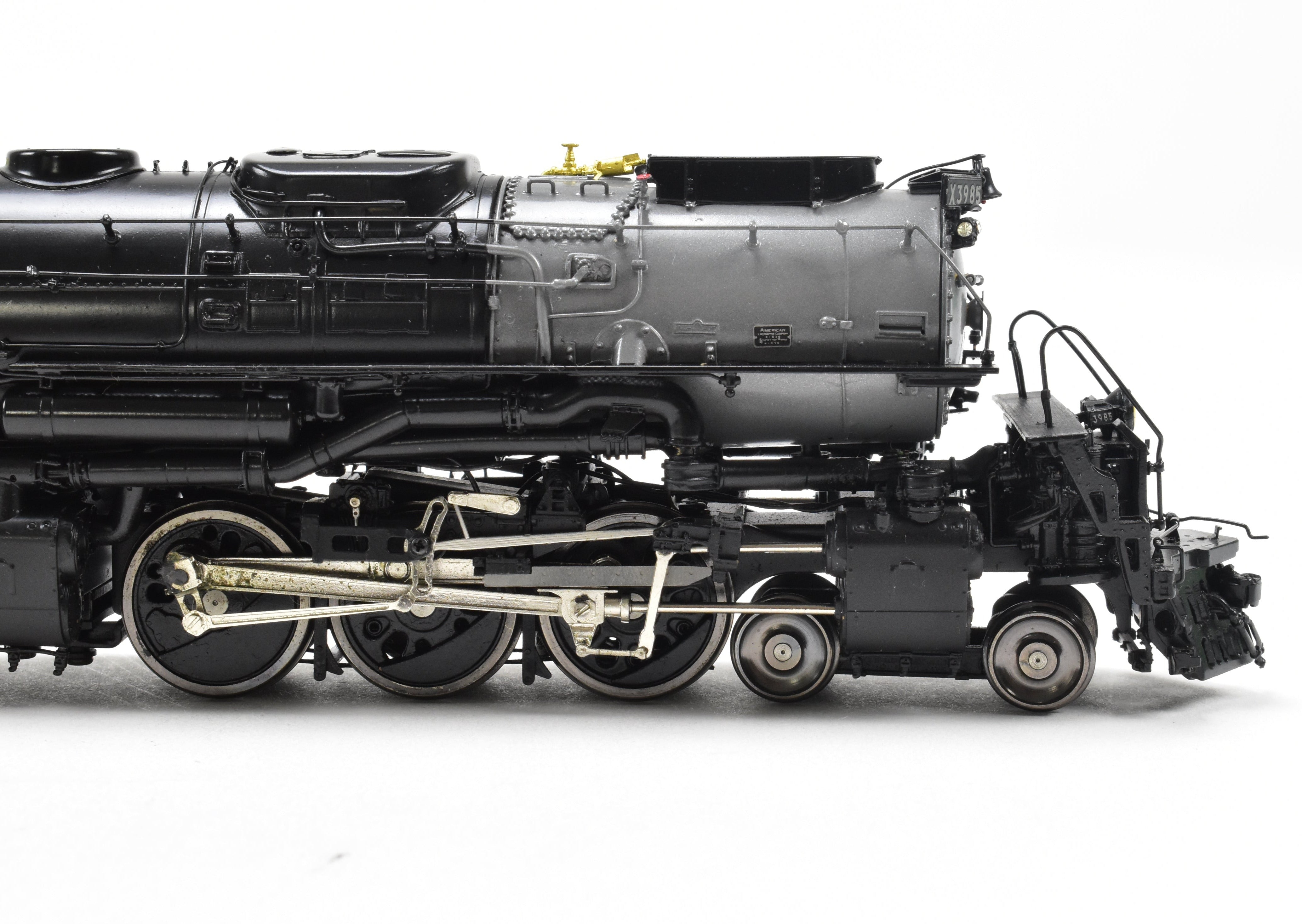 HO Scale Brass Union Pacific 4-6-6-4 Challenger FP 3985 Excursion Model by Overland