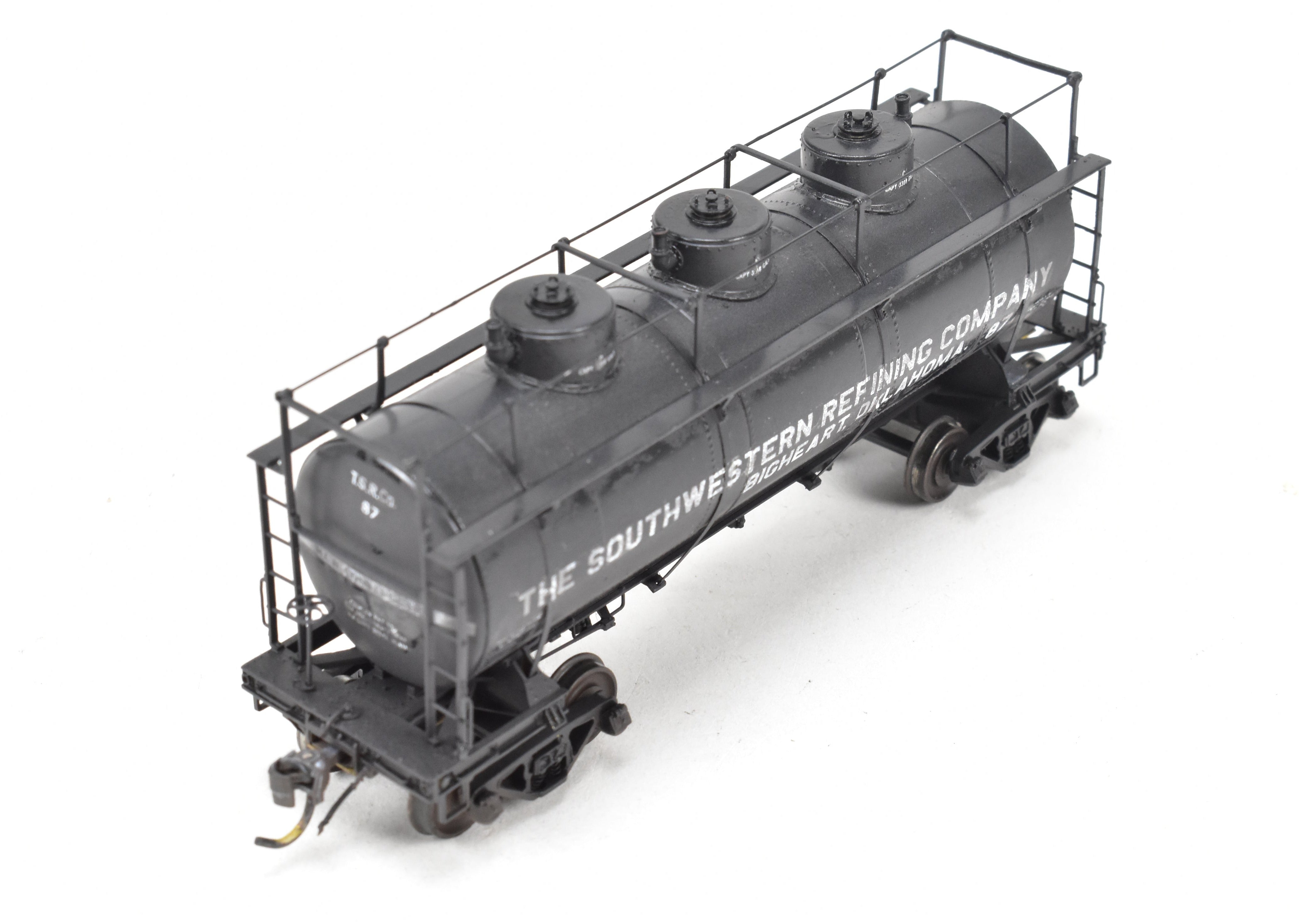 HO Scale Brass W&R - W&R Enterprises Various Roads AC&F 10,000 Gallon 3-Dome Tank Car with High Walkway for Model Railroad Collection