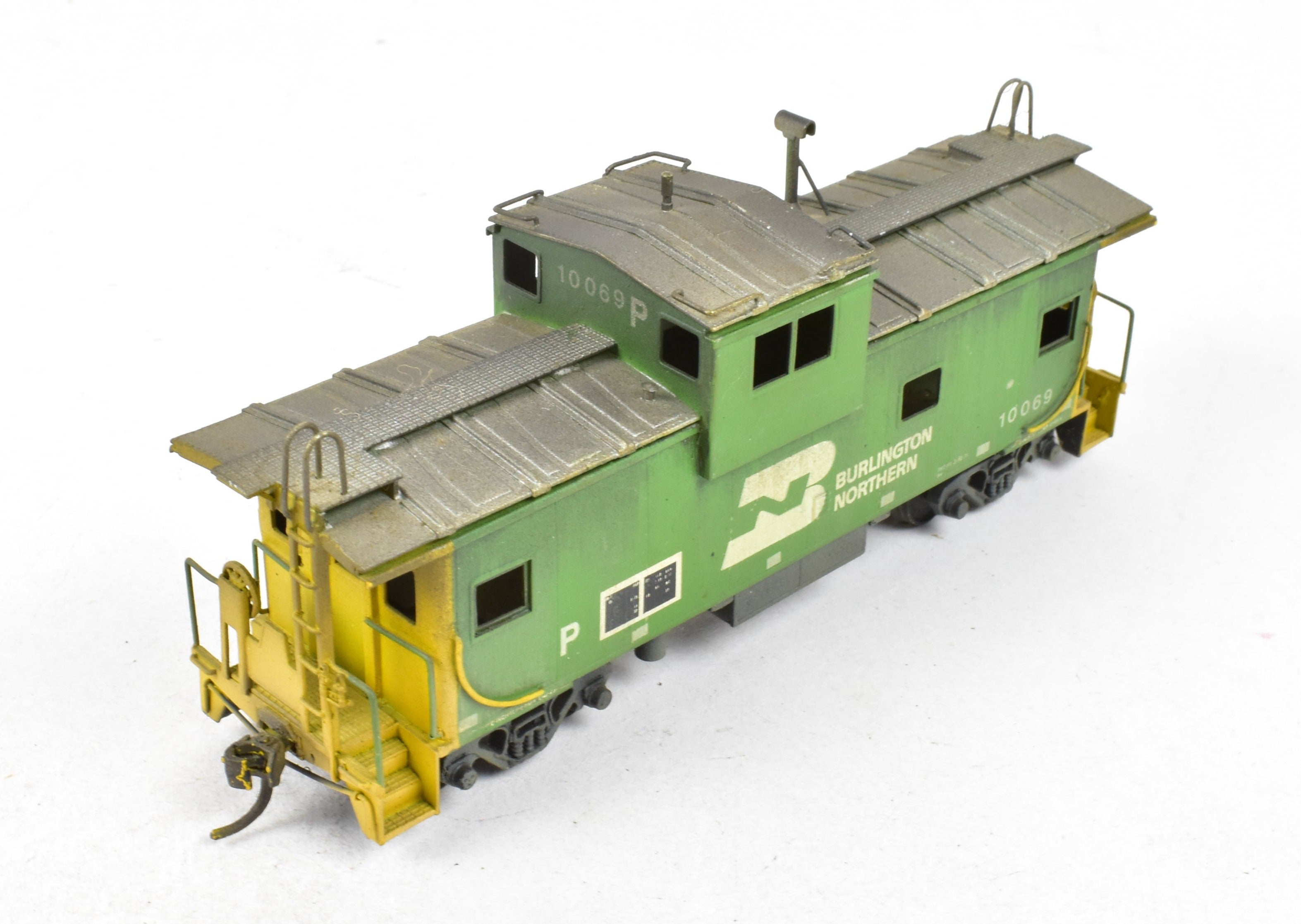 HO Scale Brass Oriental Limited Burlington Northern X Caboose X96 - 155 Class Model with Custom Painting and Weathering Effect