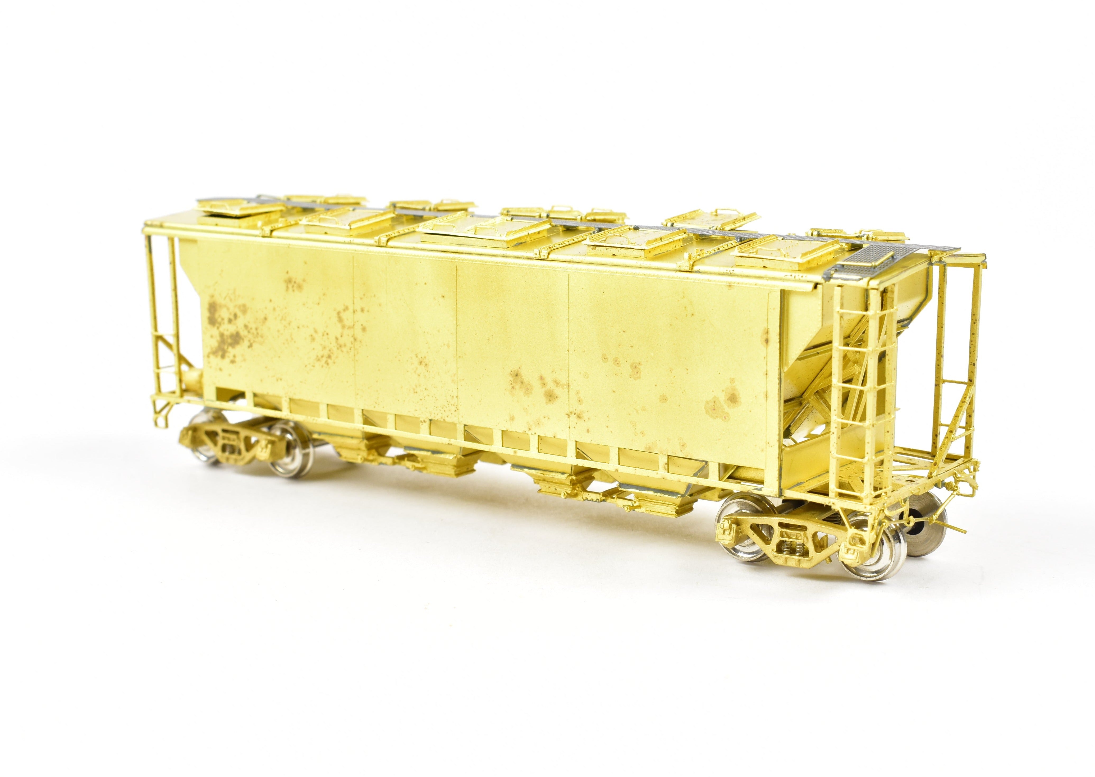 HO Scale Brass Canadian Pacific Slab Side Covered Hopper Model (S-20-C110 Series) by OMI - Overland Models, Inc.