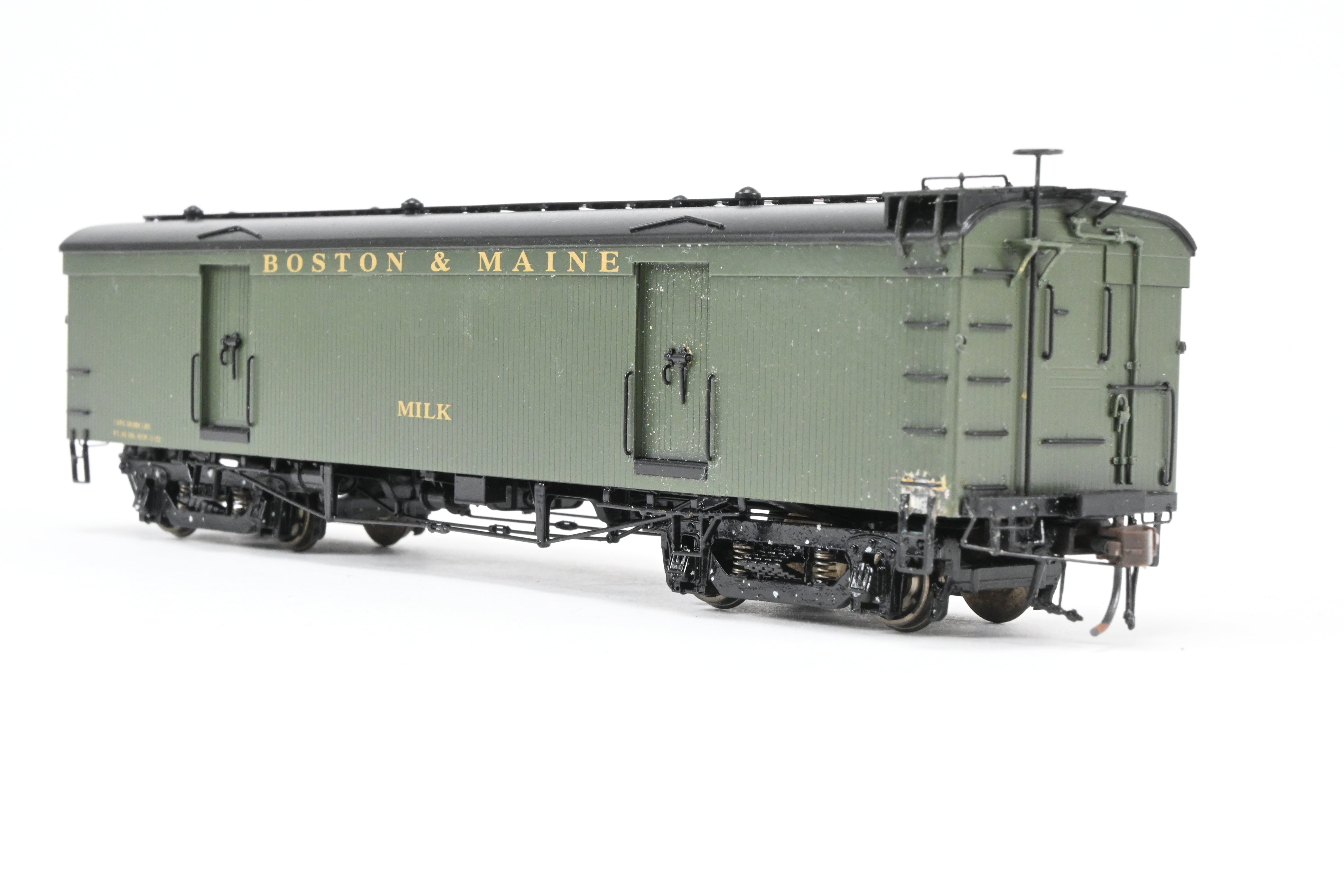 HO Scale Brass Model Railworks B&M - Boston & Maine 4-Door Wood Milk Car 1600 Series Ice Cooled Freight Product