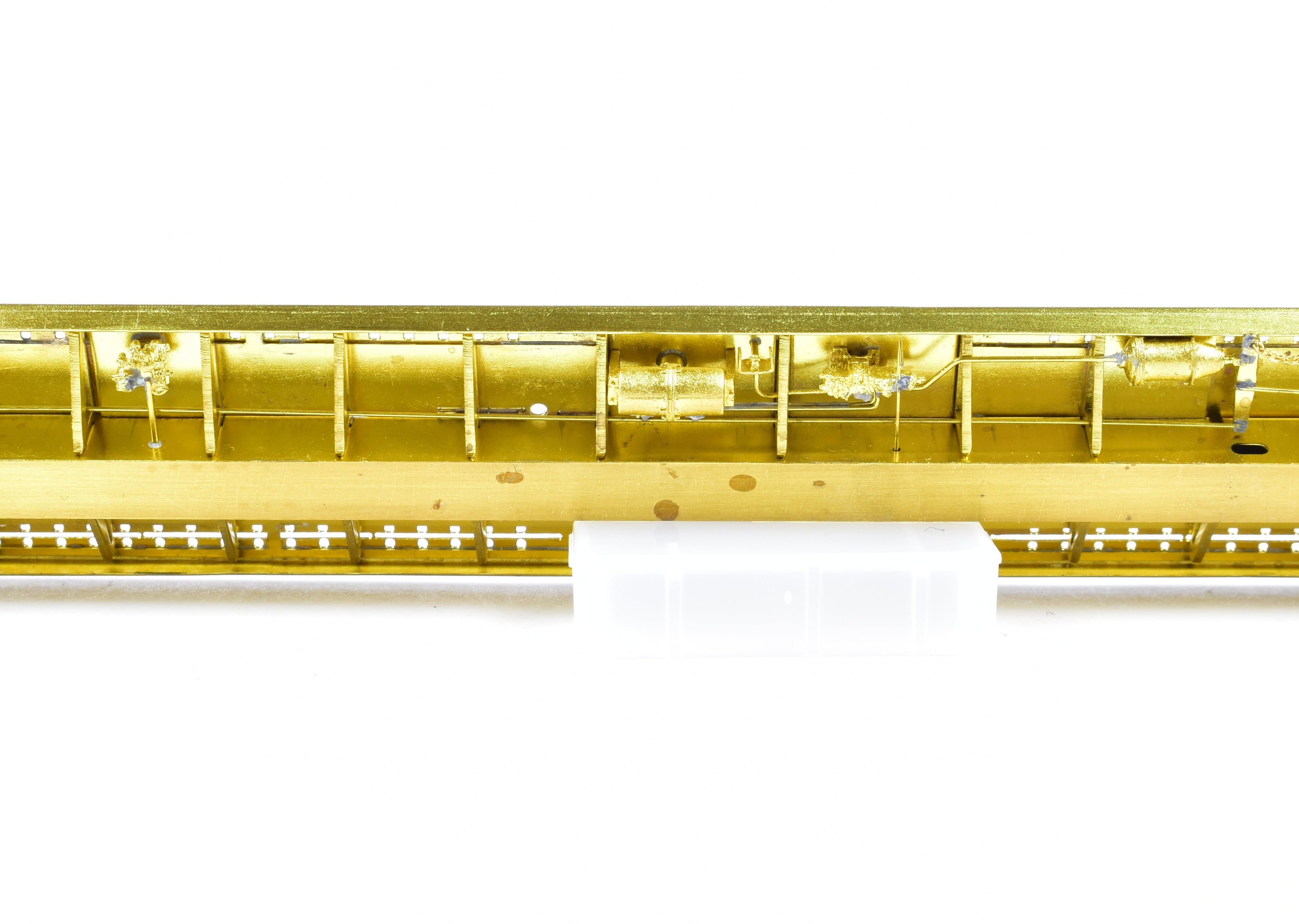 HO Scale Brass OMI - Overland Models, Inc. Maine Central (MEC) TOFC Trailer Train Flat Car Measuring 89 Feet and 4 Inches