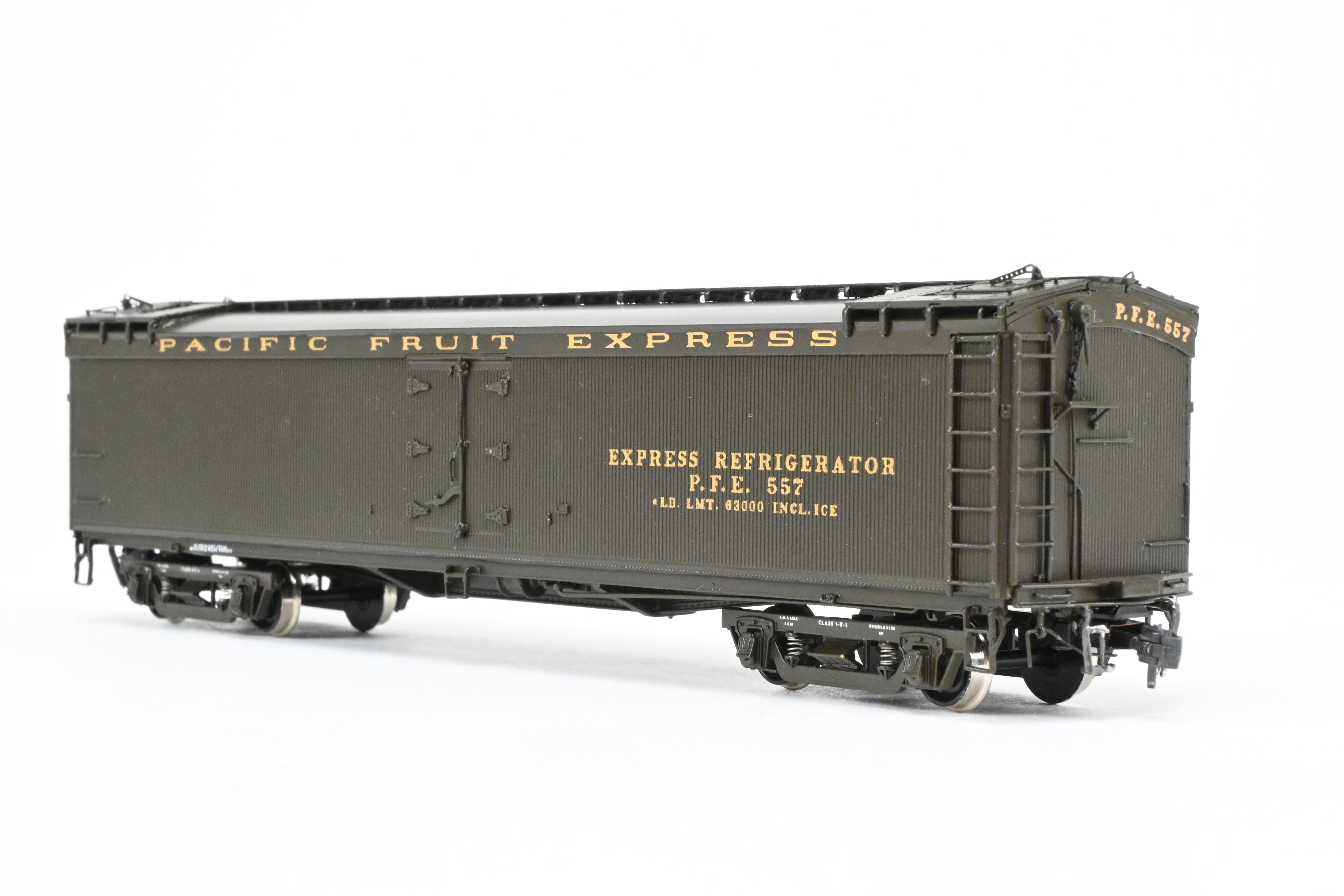 HO Brass Challenger Imports PFE Pacific Fruit Express Early Refrigerator Car FP #557