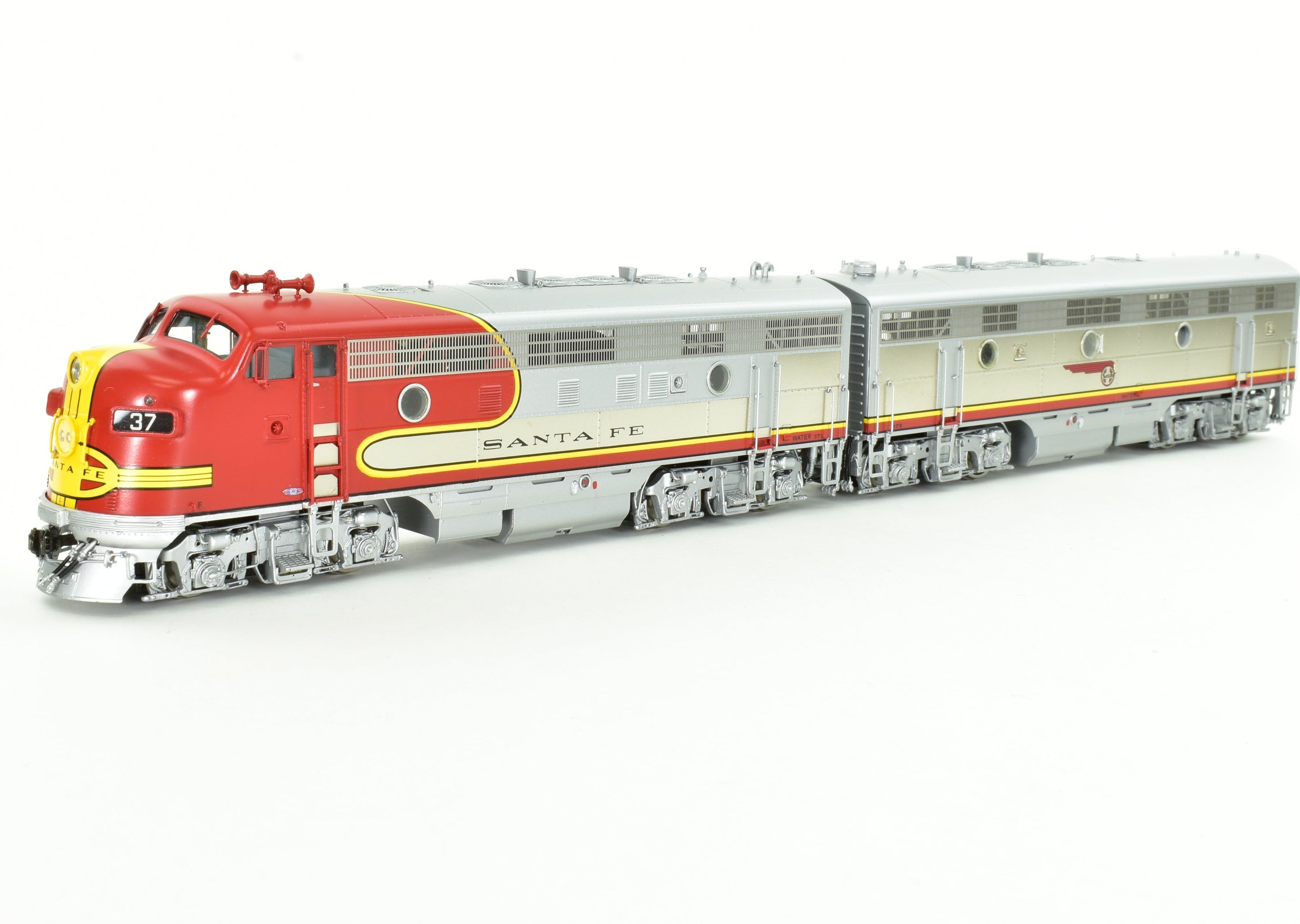 High - Quality HO Scale Brass Diesel Locomotive CON CIL - Challenger Imports ATSF Santa Fe Passenger Service EMD F7 A/B/B/A Set with Factory Painting and Plating