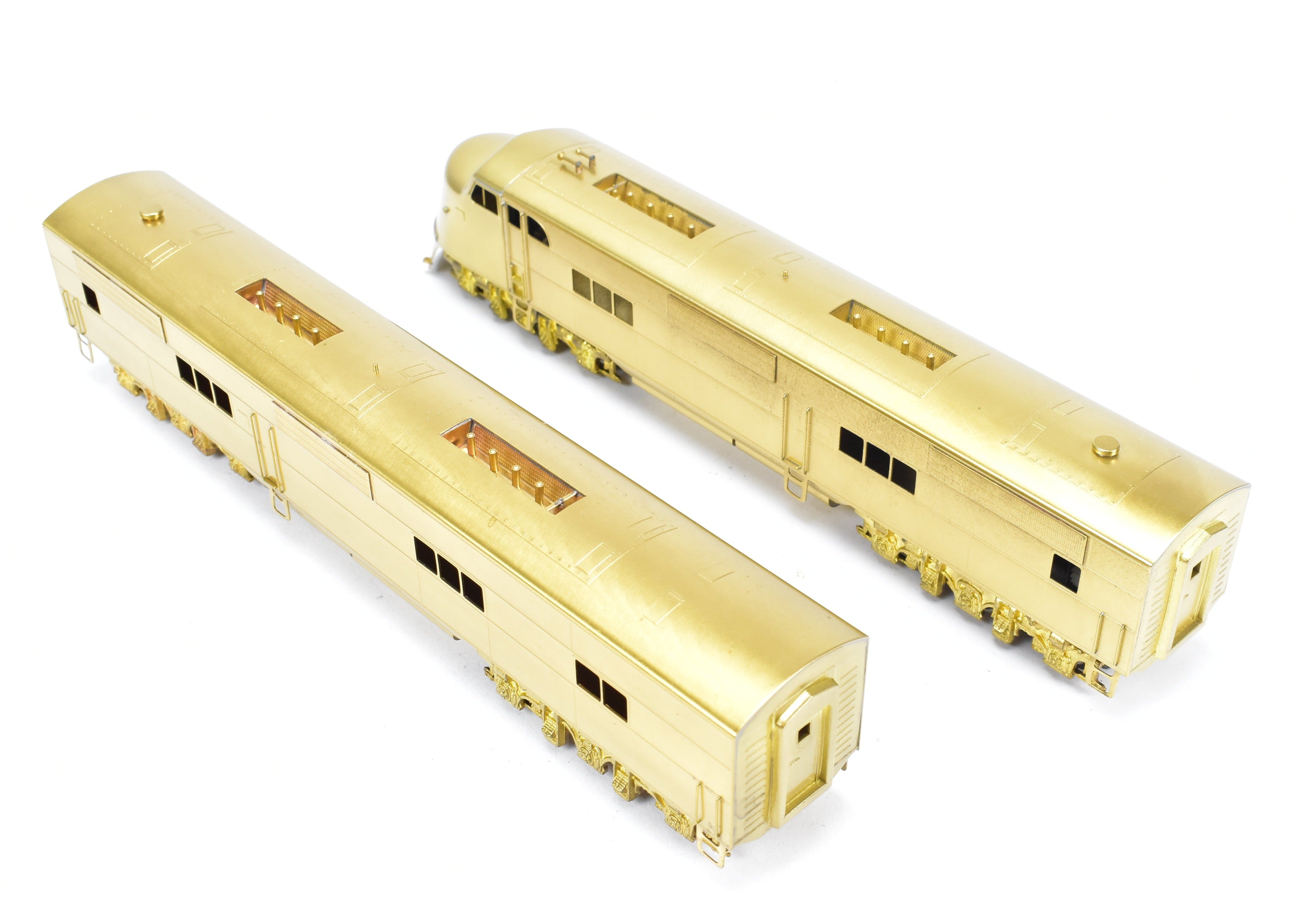 HO Scale Brass Hallmark Models Collection of Various Roads EMD E1 A/B Set with Powered A Unit and Unpowered B Unit