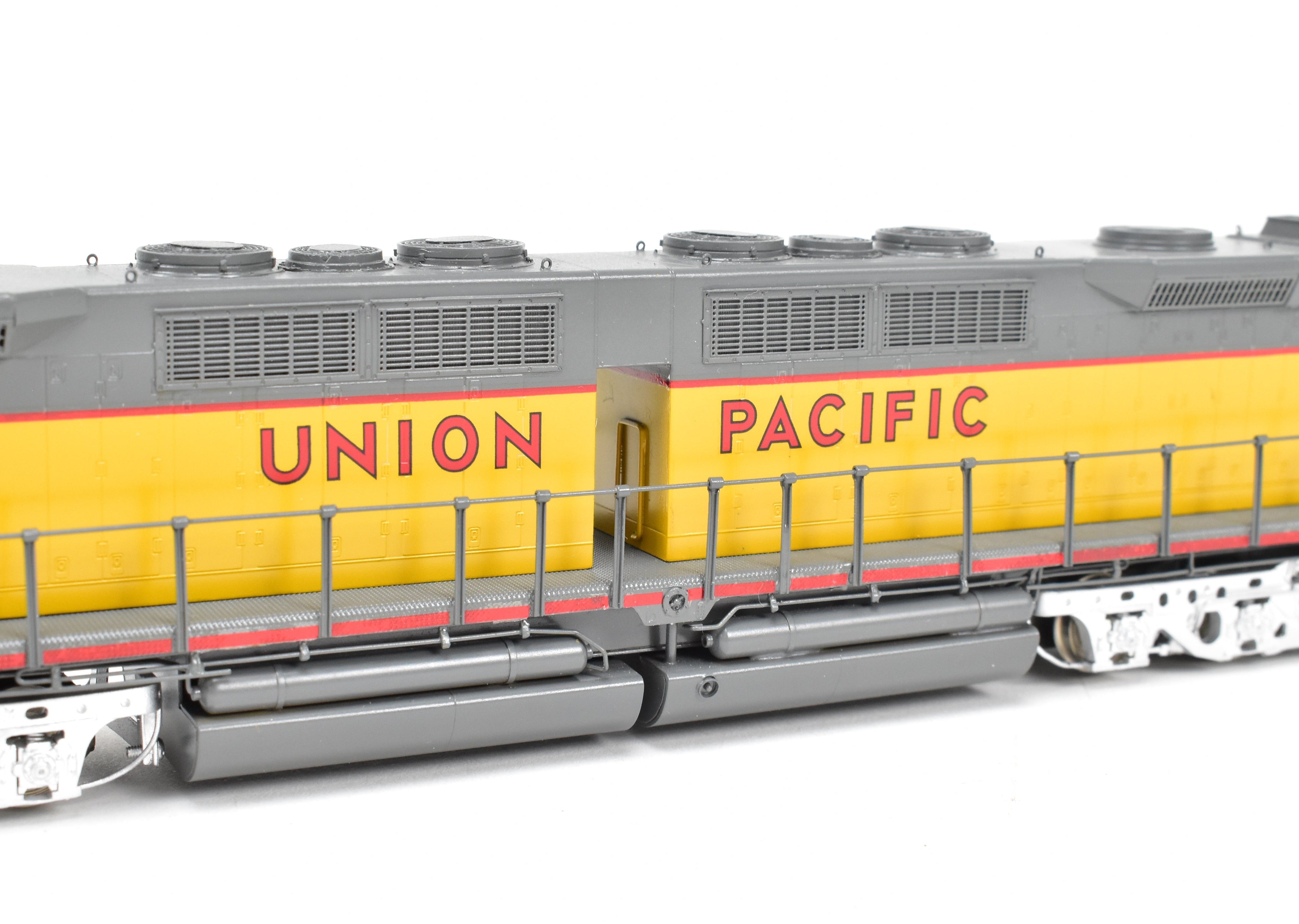 HO Brass OMI Union Pacific EMD DD35B Model #73B with Excellent Condition