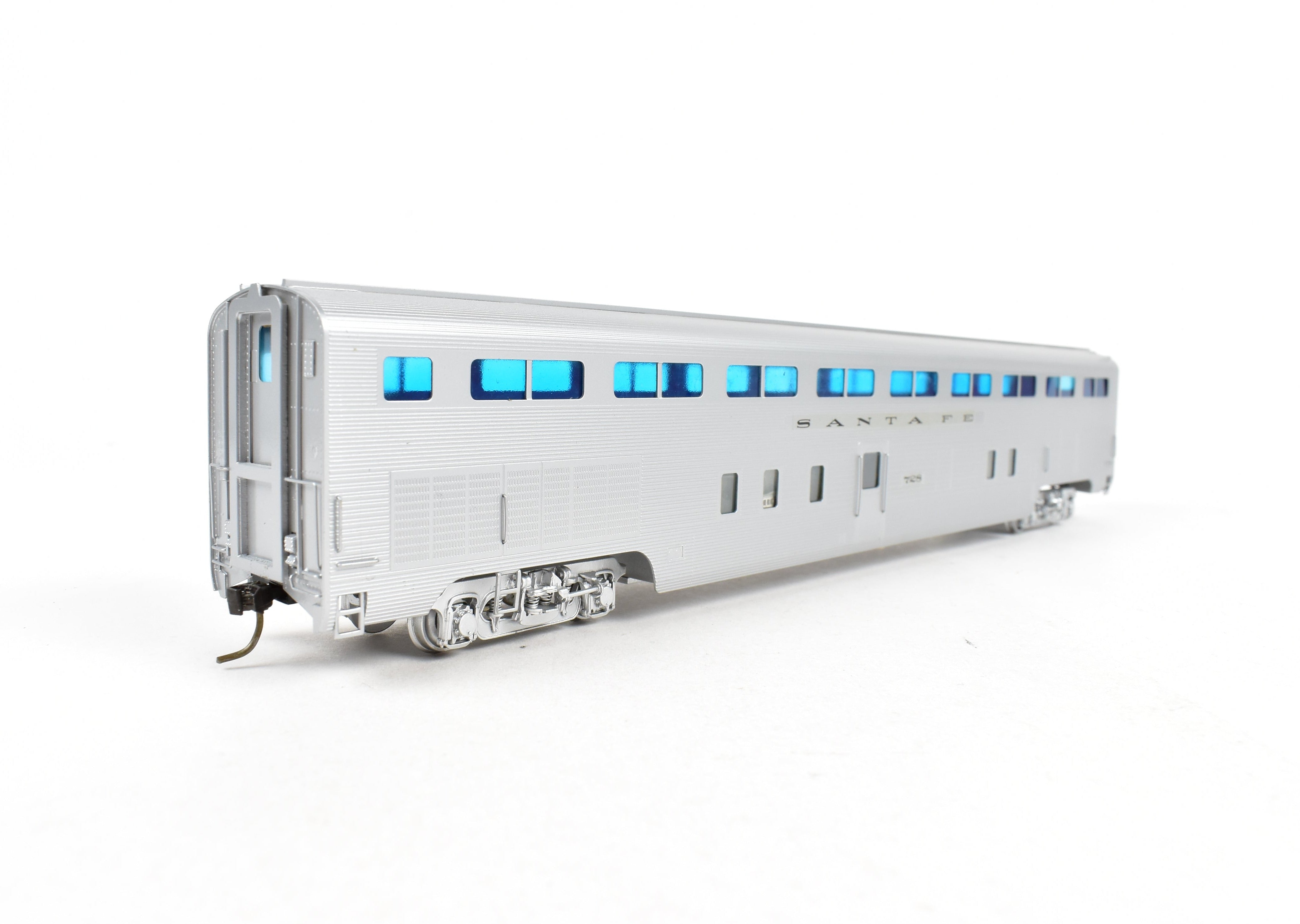 Custom Finished HO Brass Hallmark ATSF Santa Fe 700 Series High - Level Chair Car