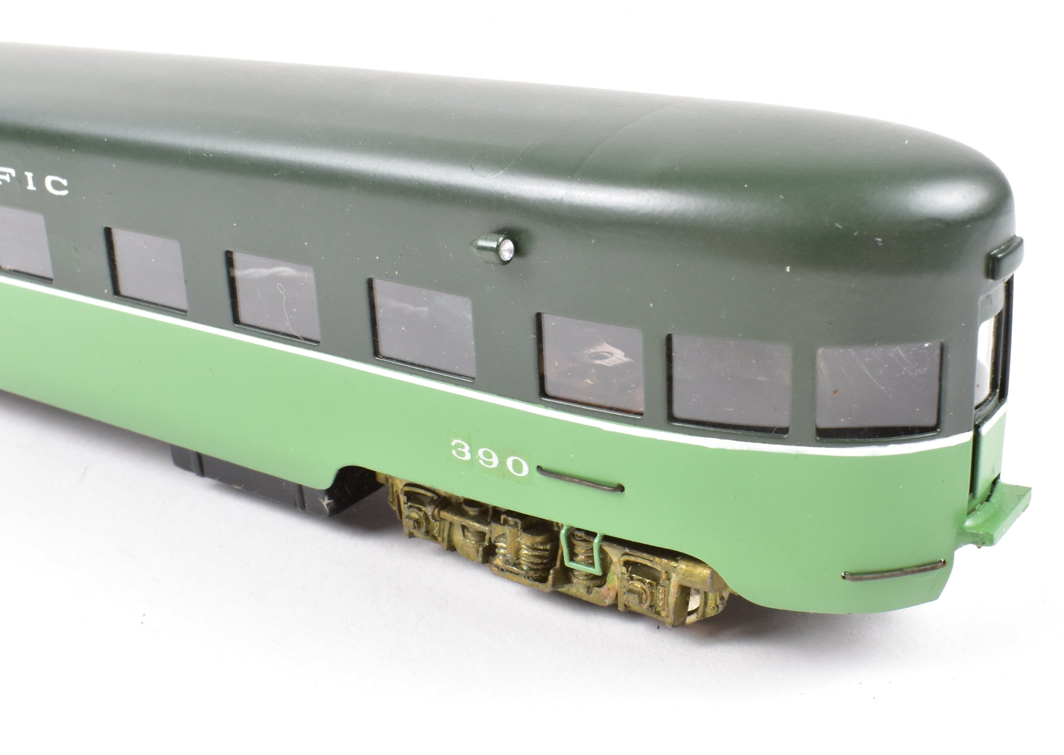 HO Scale Brass Balboa Northern Pacific 5-Car Passenger Train Set with Factory Painting