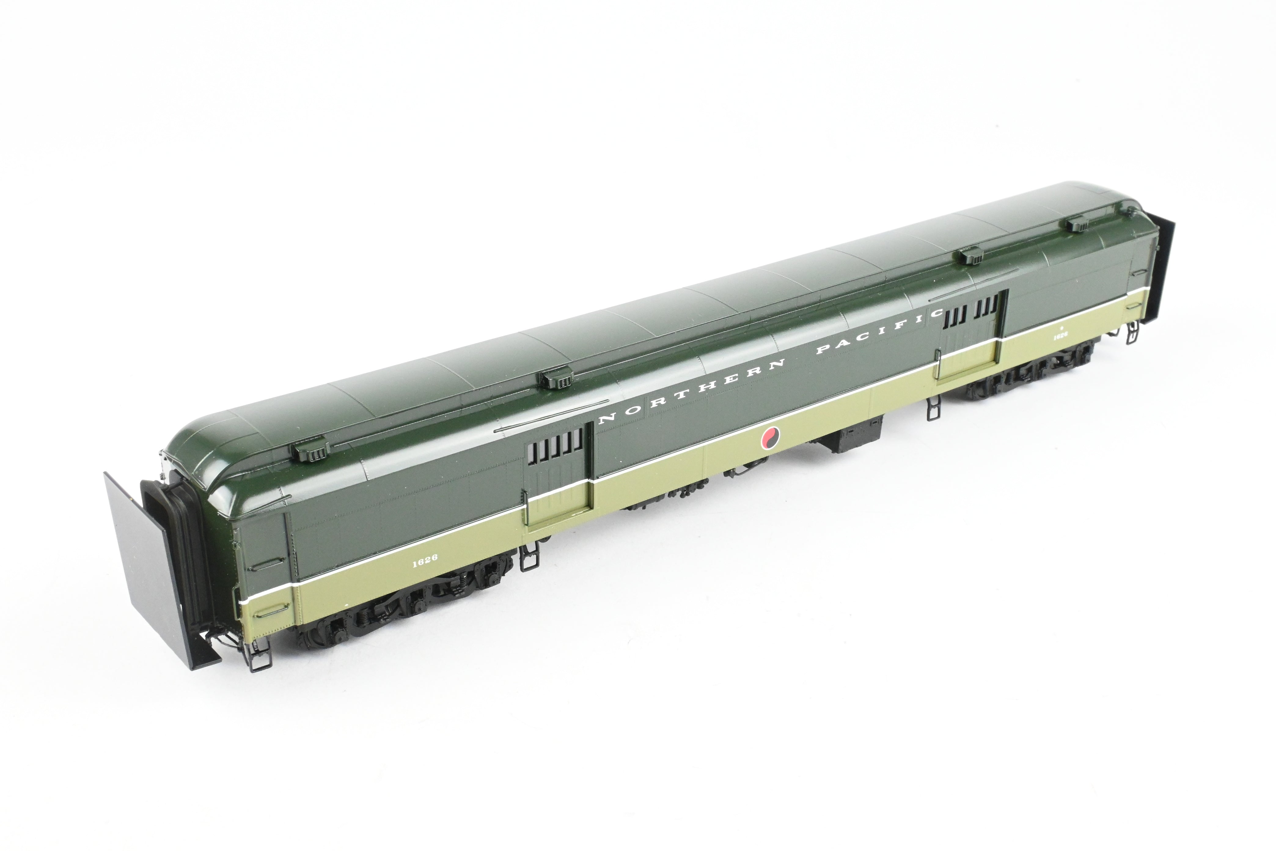 HO Scale Brass Model Train Baggage Car by W&R Enterprises - Northern Pacific Baggage Car Featuring Wood Doors, FP Loewy Design, No. 1626