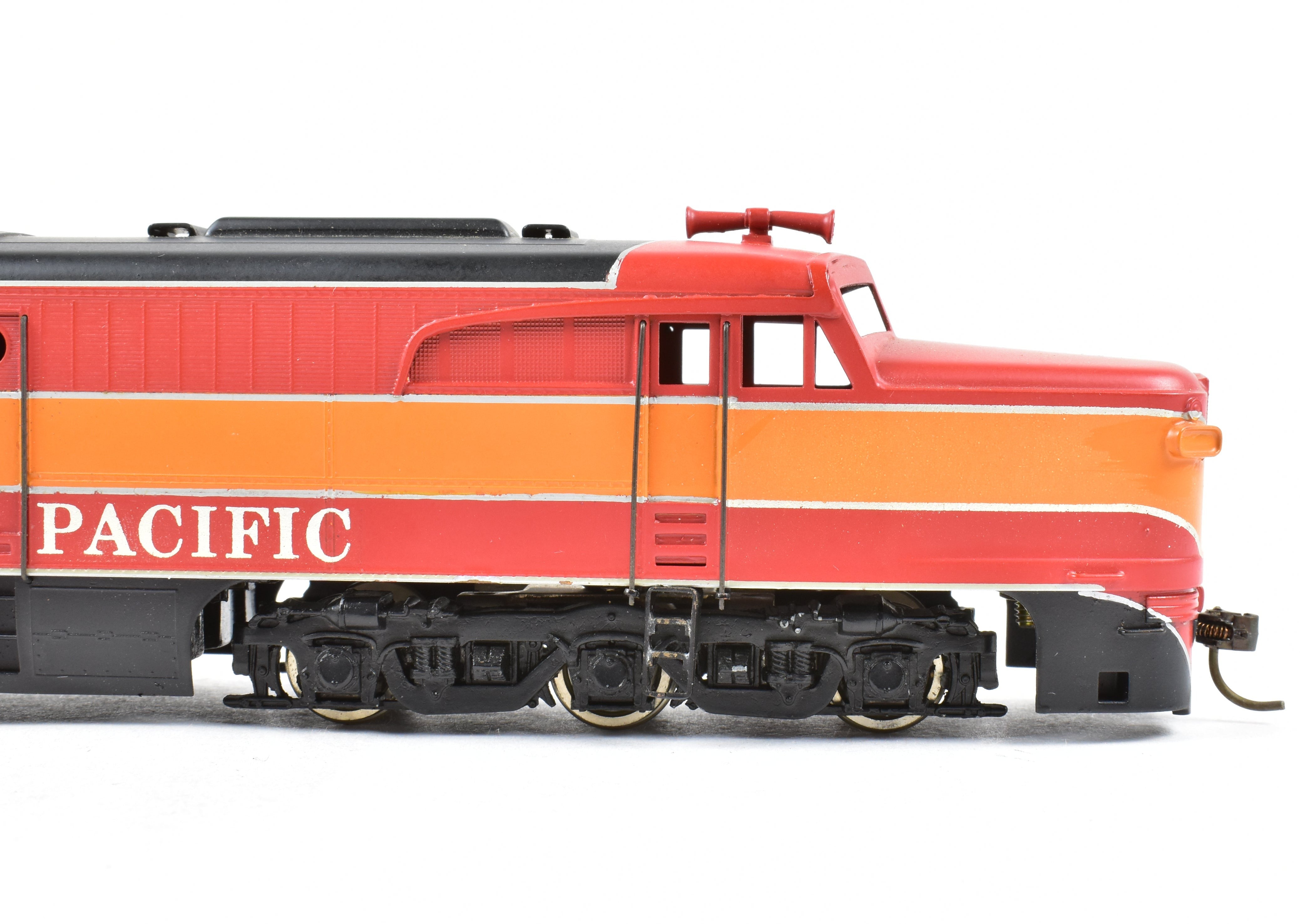 HO Scale Brass Balboa SP - Southern Pacific Daylight PA - 1 A - B - A Locomotive Set with Factory Painting