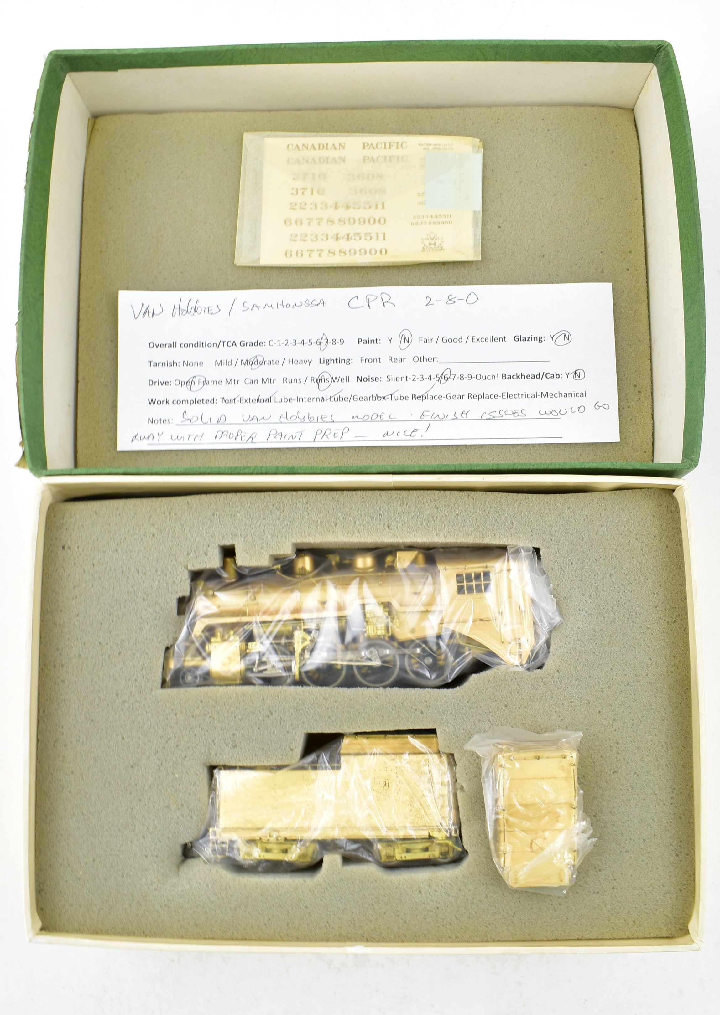 High - Quality HO Scale Brass Model Train - Van Hobbies CPR Canadian Pacific Railway 2 - 8 - 0 Locomotive Replica