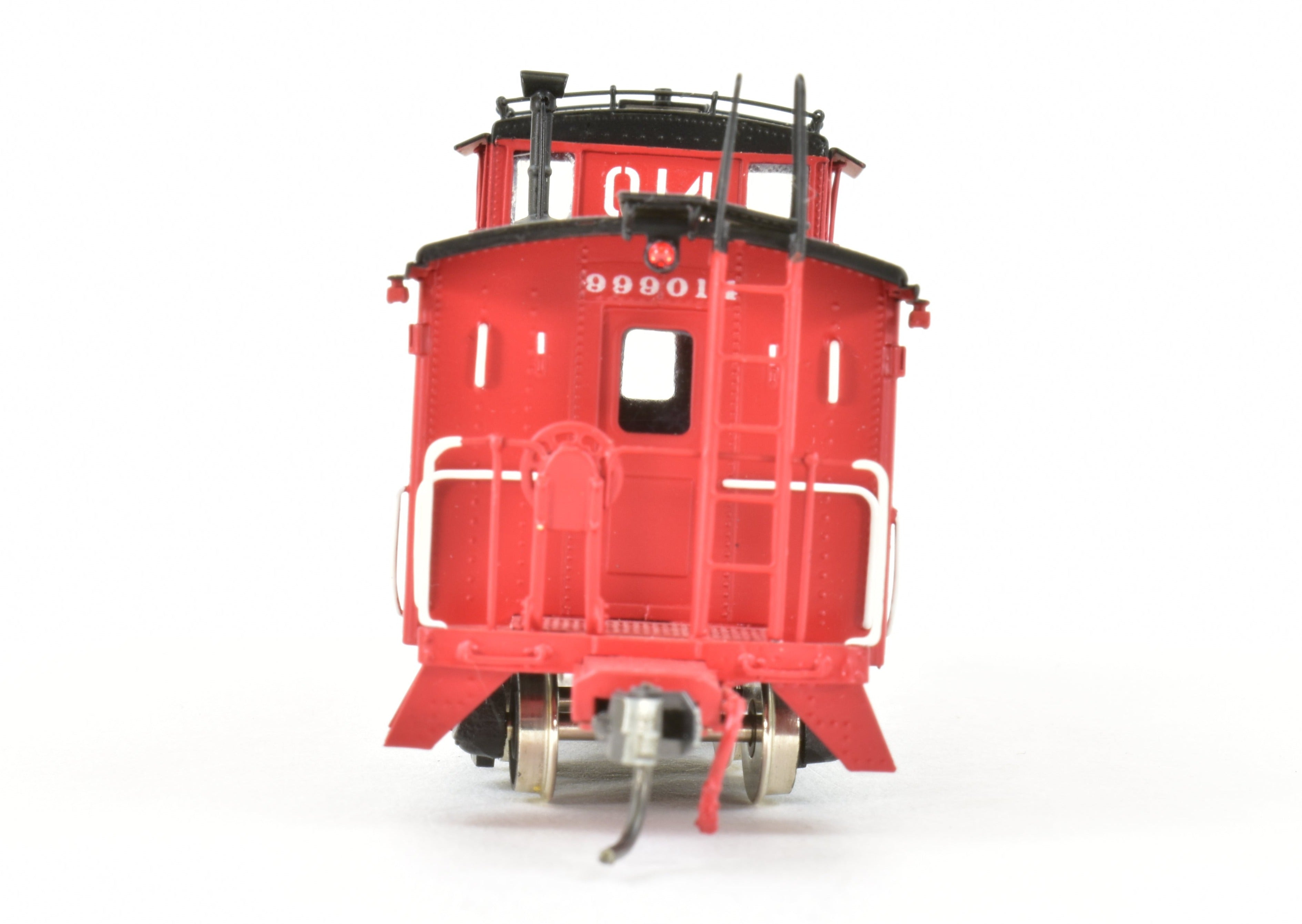HO Scale Brass ATSF Santa Fe Modern Round Roof Caboose by Oriental Limited, Factory Painted