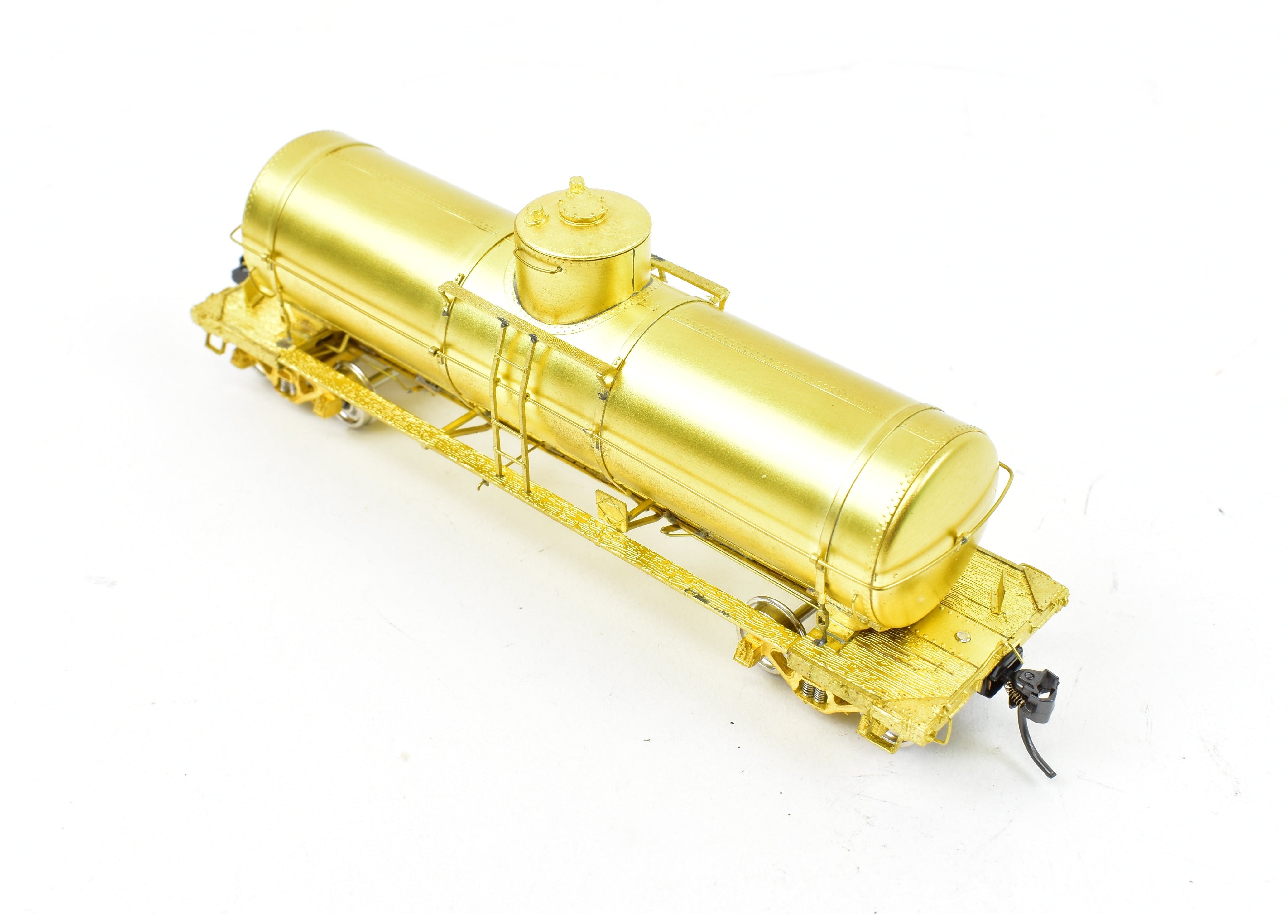 HO Scale Brass OMI - Overland Models, Inc. Various Roads UTLX 10,000 Gallon Tank Car Model for Model Trains Enthusiasts