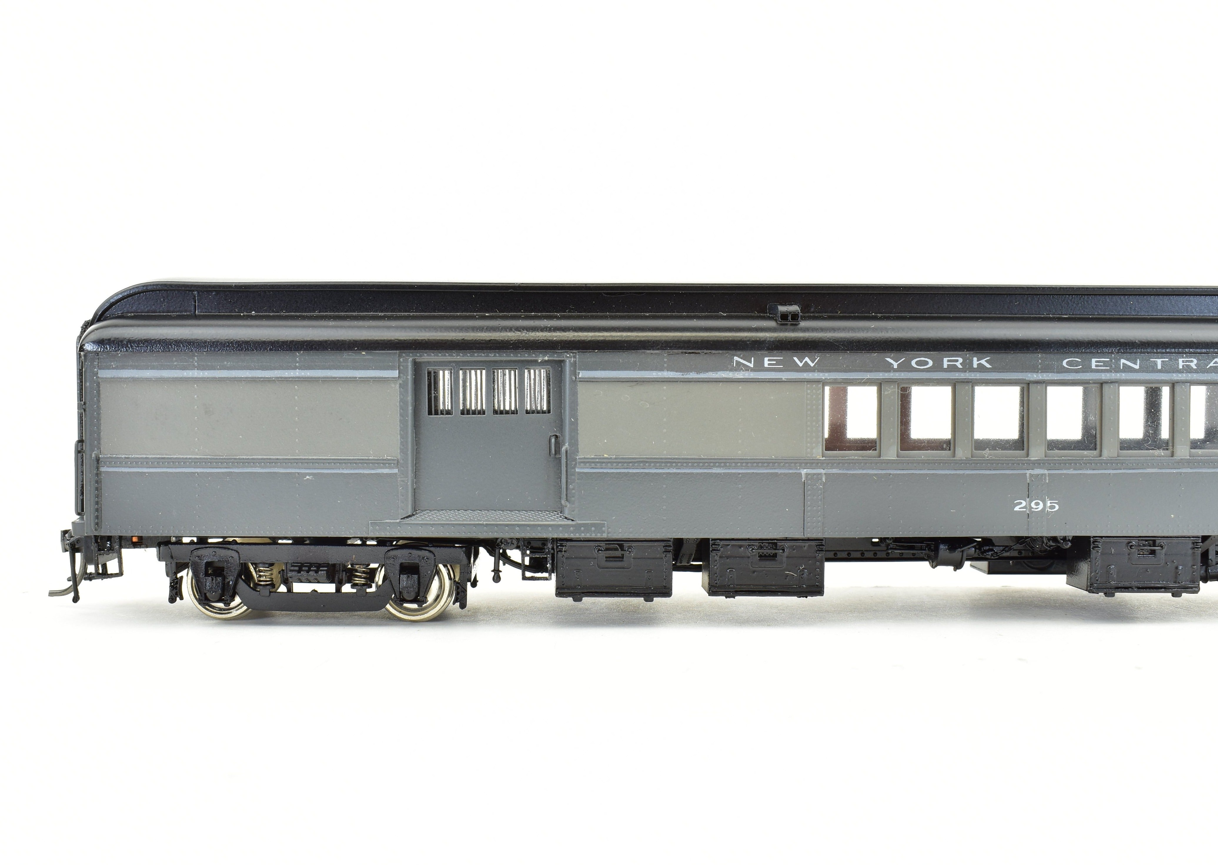 HO Brass Precision Scale Co. NYC 70' Heavyweight Combine, 2-Tone Gray #295