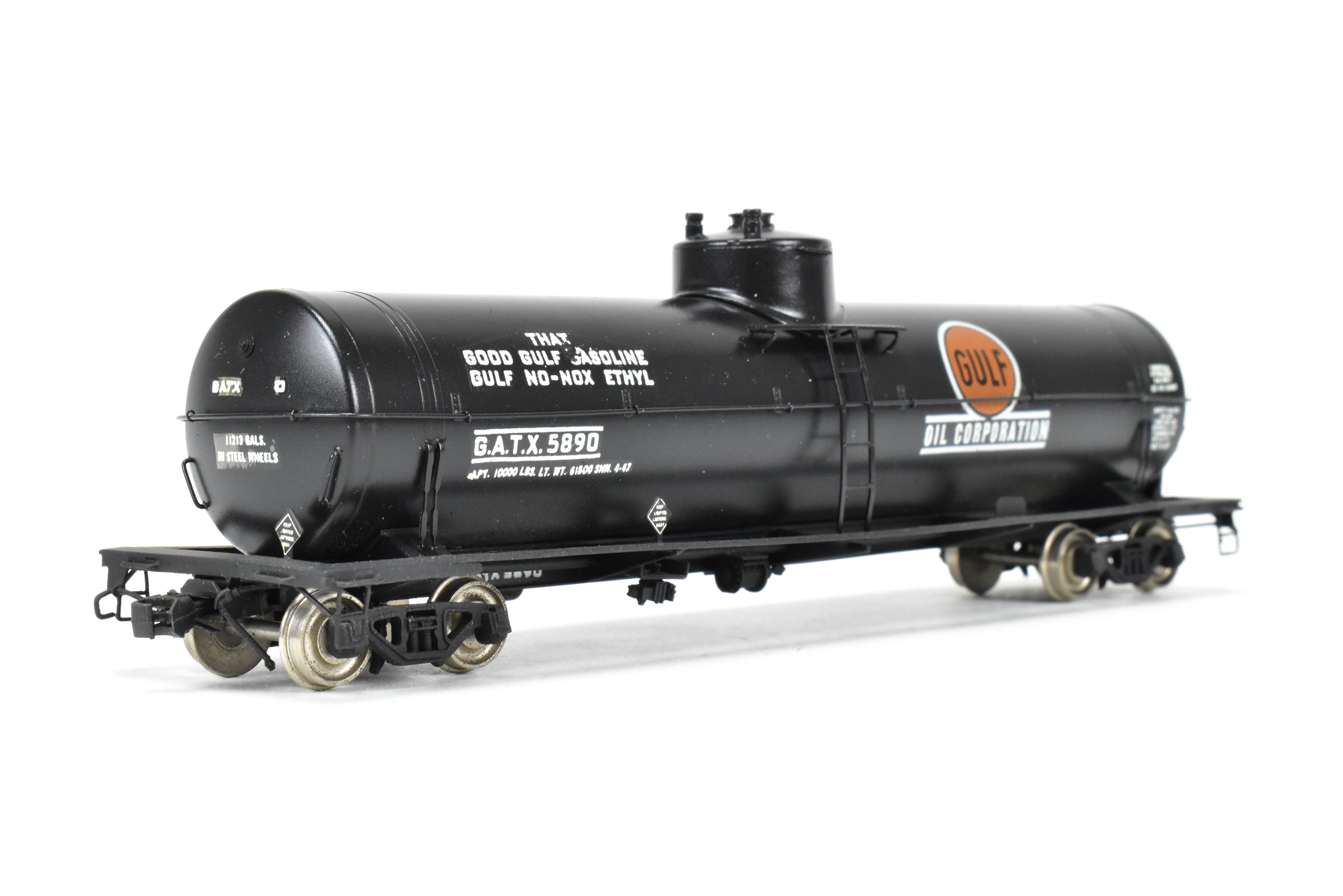 HO Scale Brass Precision Scale Co. Model 16,000 Gallon Tank Car with Gulf Oil Corporation Decals for Railroad Enthusiasts