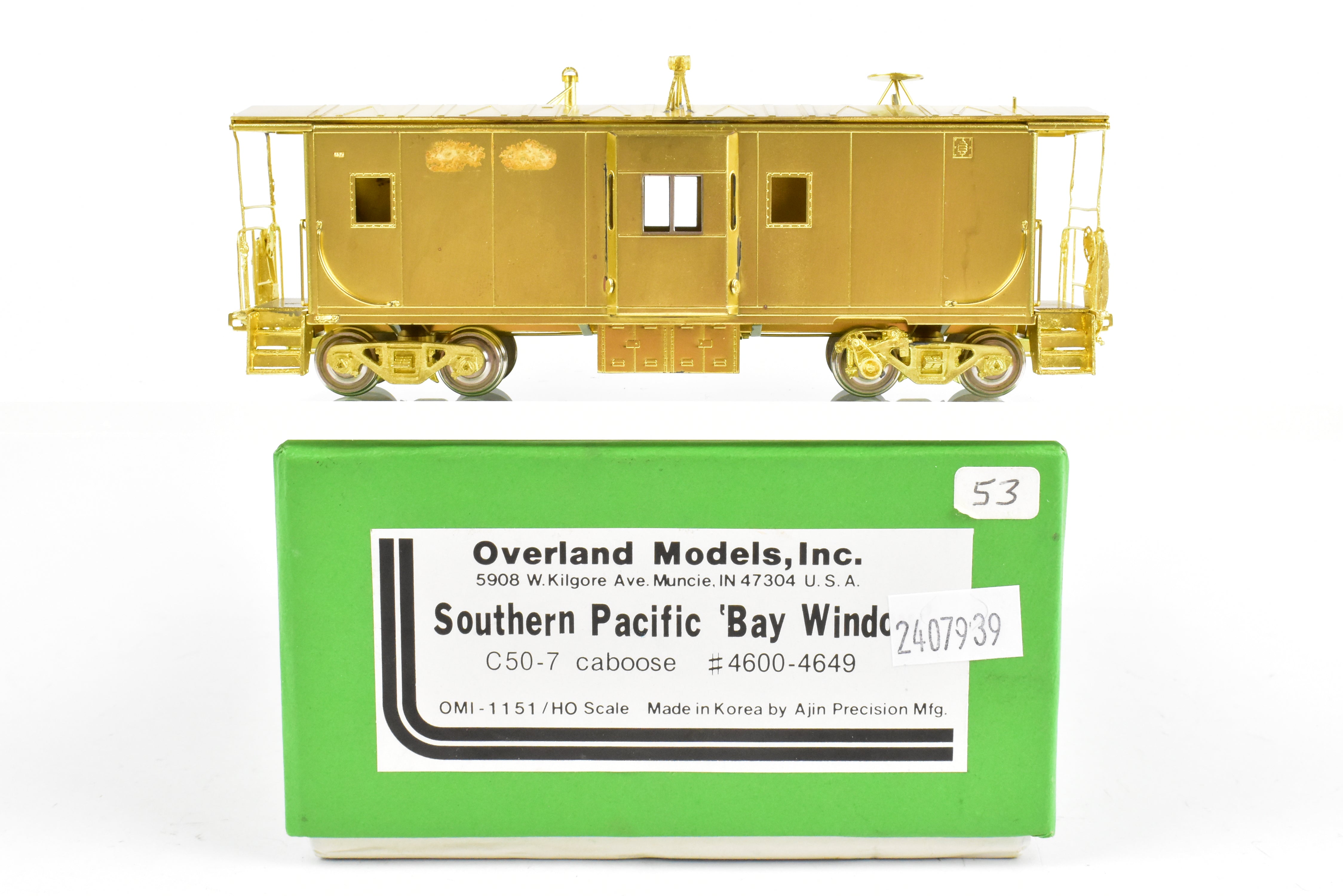 HO Scale Brass Model Train - Overland Models, Inc. (OMI) Southern Pacific (SP) C 50 - 7 Bay Window Caboose in the Series of #4600 - 4659